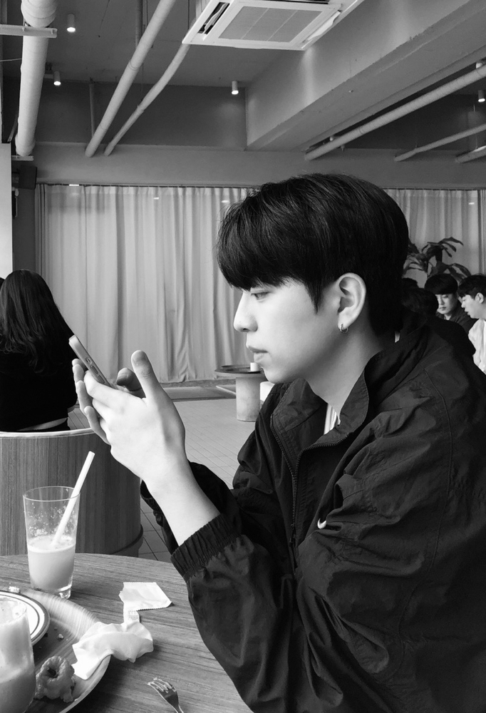 KREAM 프로필 이미지