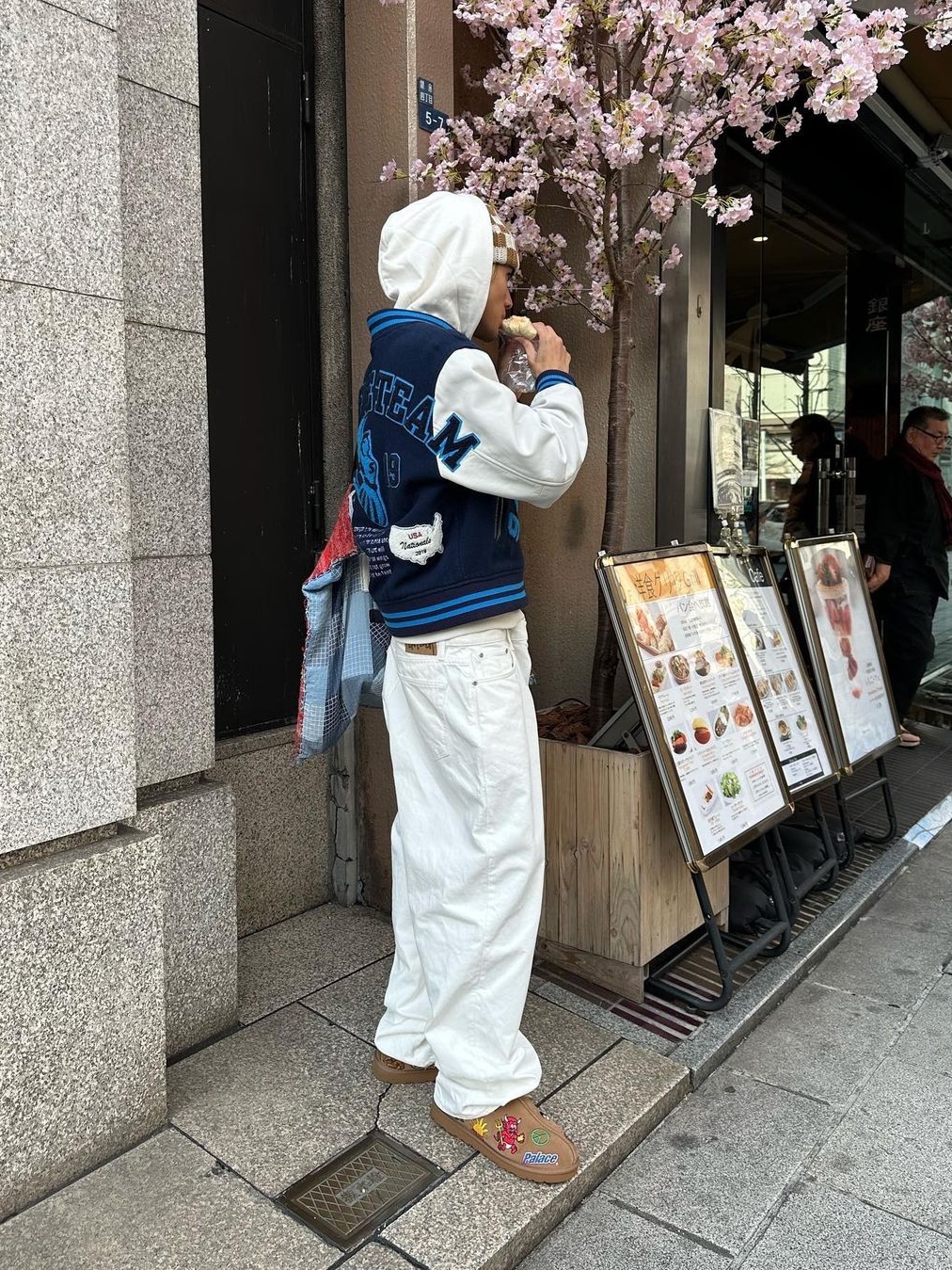 The Greatest Painting Cotton Pants Ivory, Stussy Ripstop Cargo Beach Pants Cream 착용 스타일 - 6