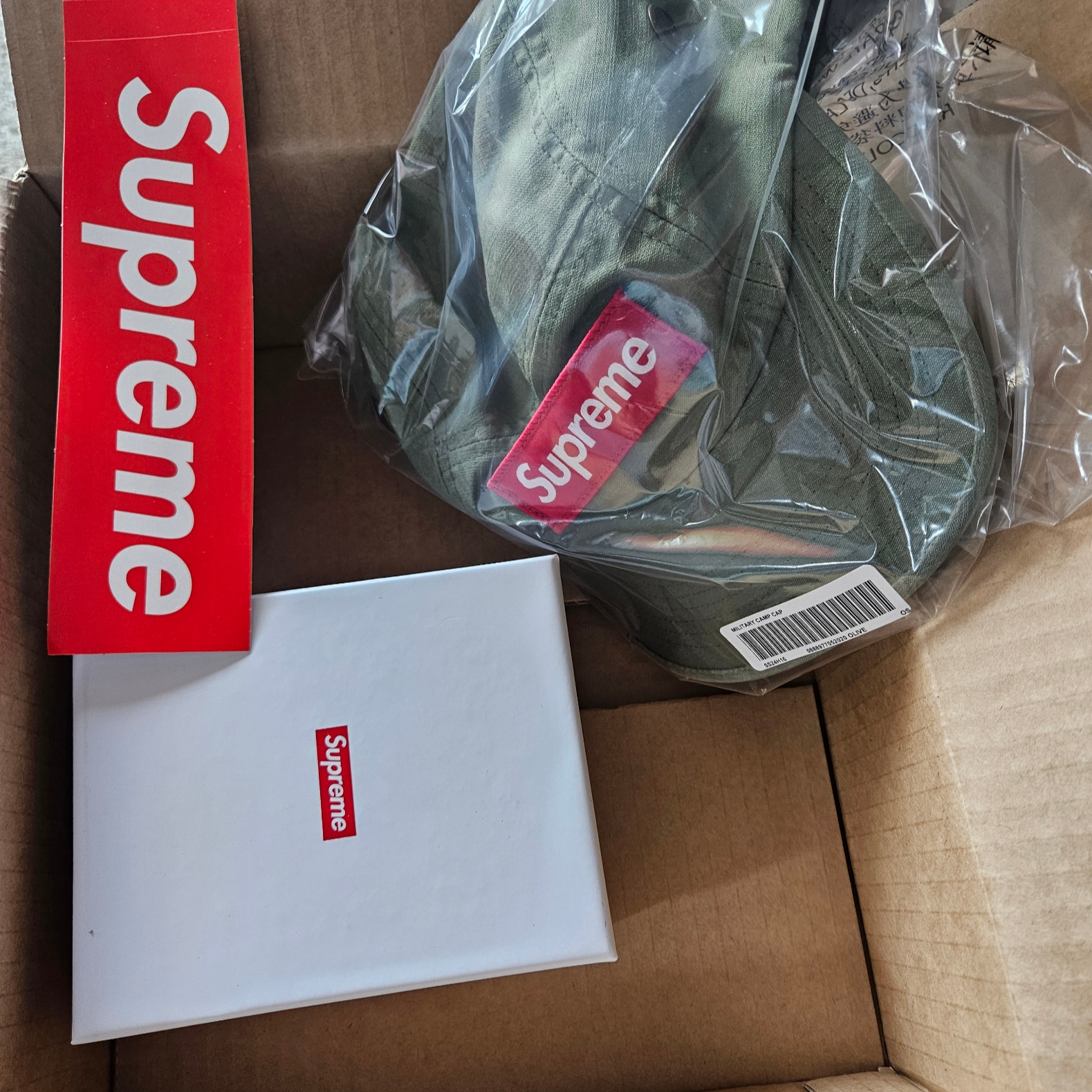 Supreme Repeat Leather Belt Woodland Camo - 24SS 착용 스타일 - 4