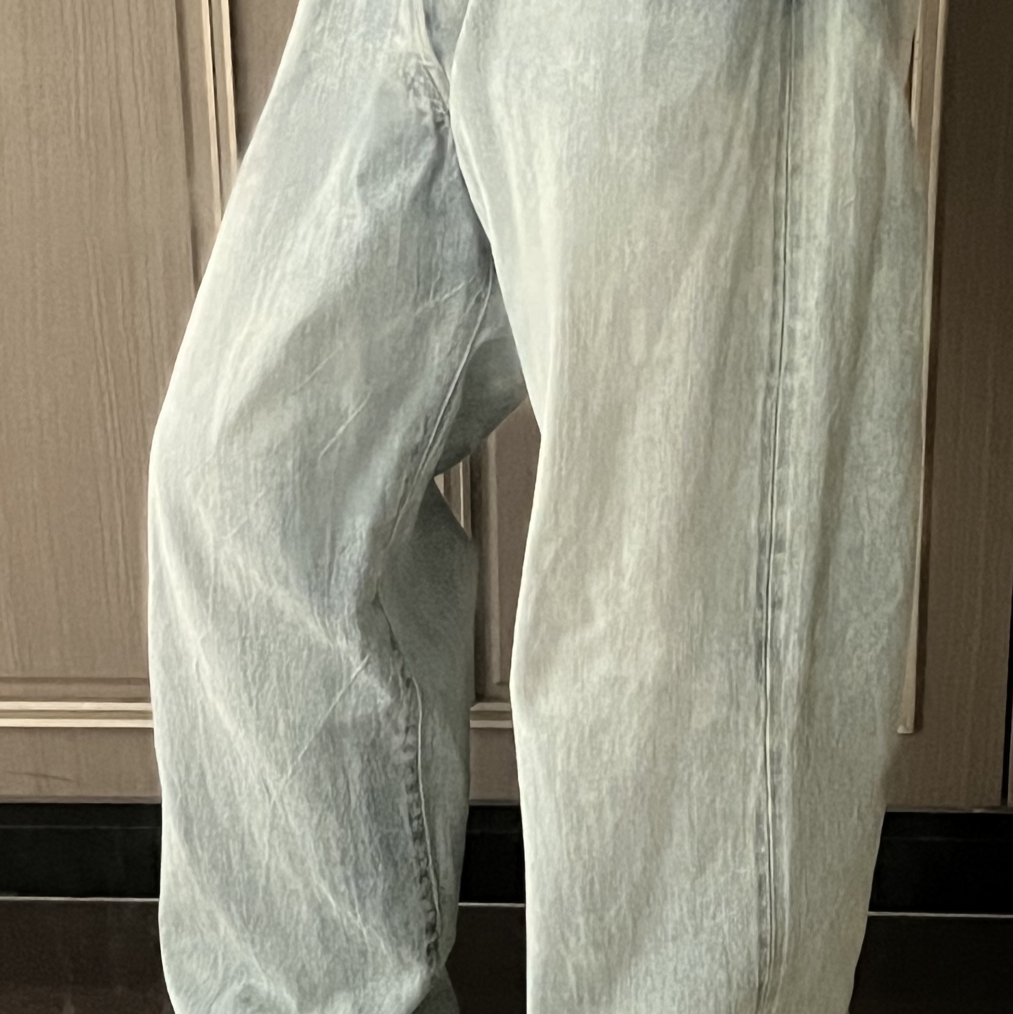 Comoli 5P Denim Pants Bleach - 23SS 착용 스타일 - 2