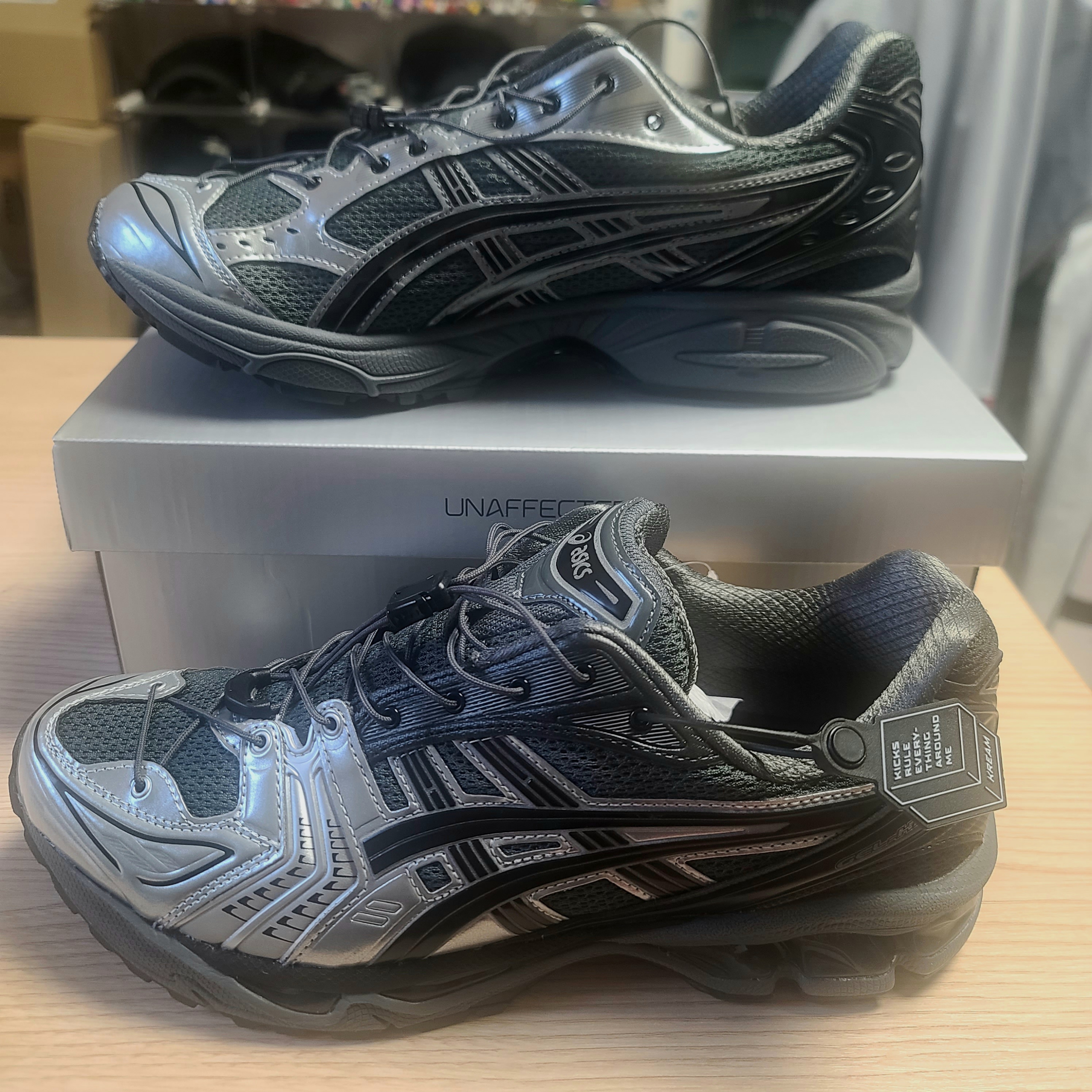 Asics x Unaffected Gel-Kayano 14 Silver Moon 착용 스타일