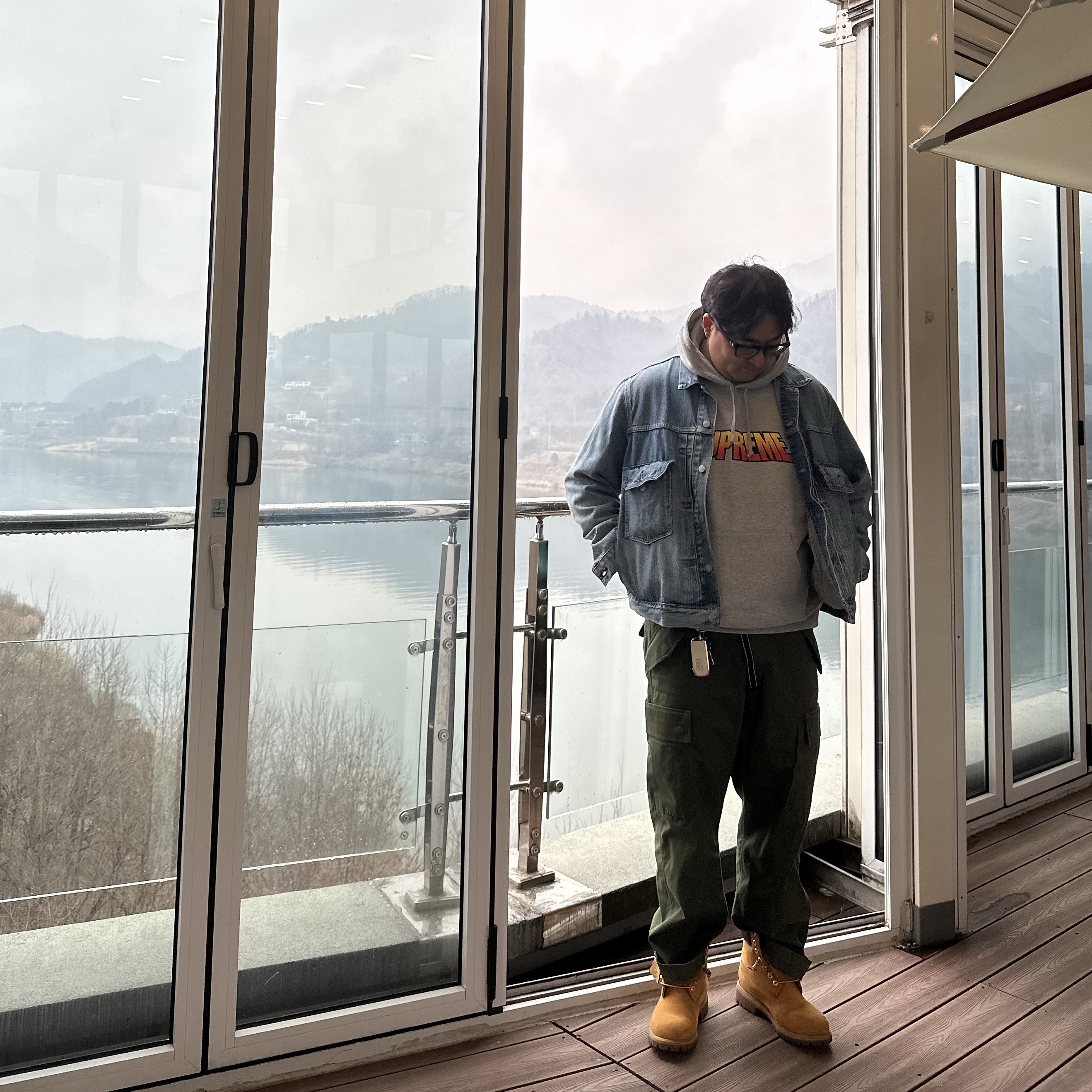 Supreme Gradient Hooded Sweatshirt Heather Grey - 24SS, Timberland Premium 6 inch Waterproof Boot Wheat Nubuck - Wide 착용 스타일 - 1
