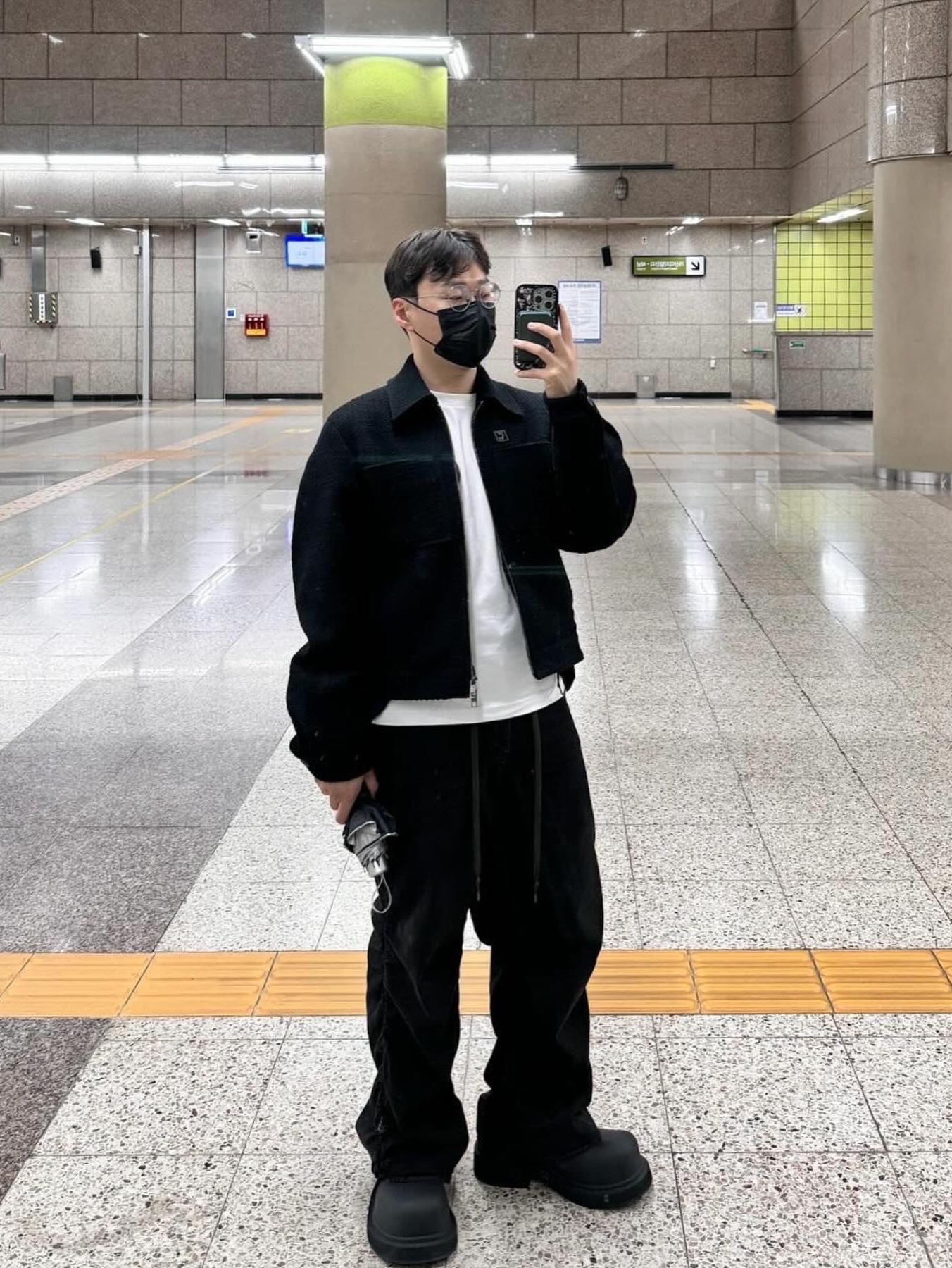 Wooyoungmi Tweed Jacket Black - 24SS, Balenciaga Steroid Derby Black 착용 스타일 - 3