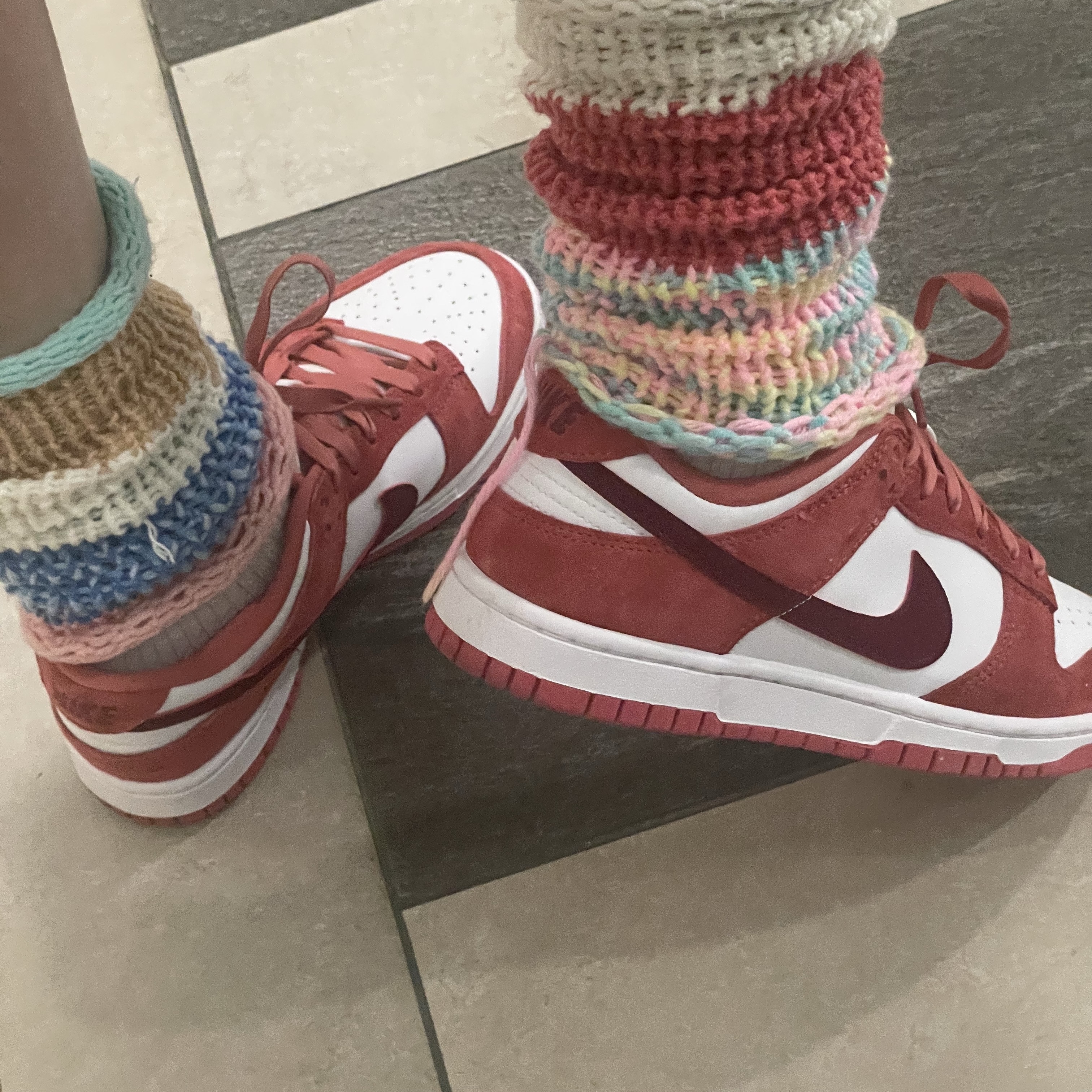 (W) Nike Dunk Low Valentine Day White Adobe 착용 스타일