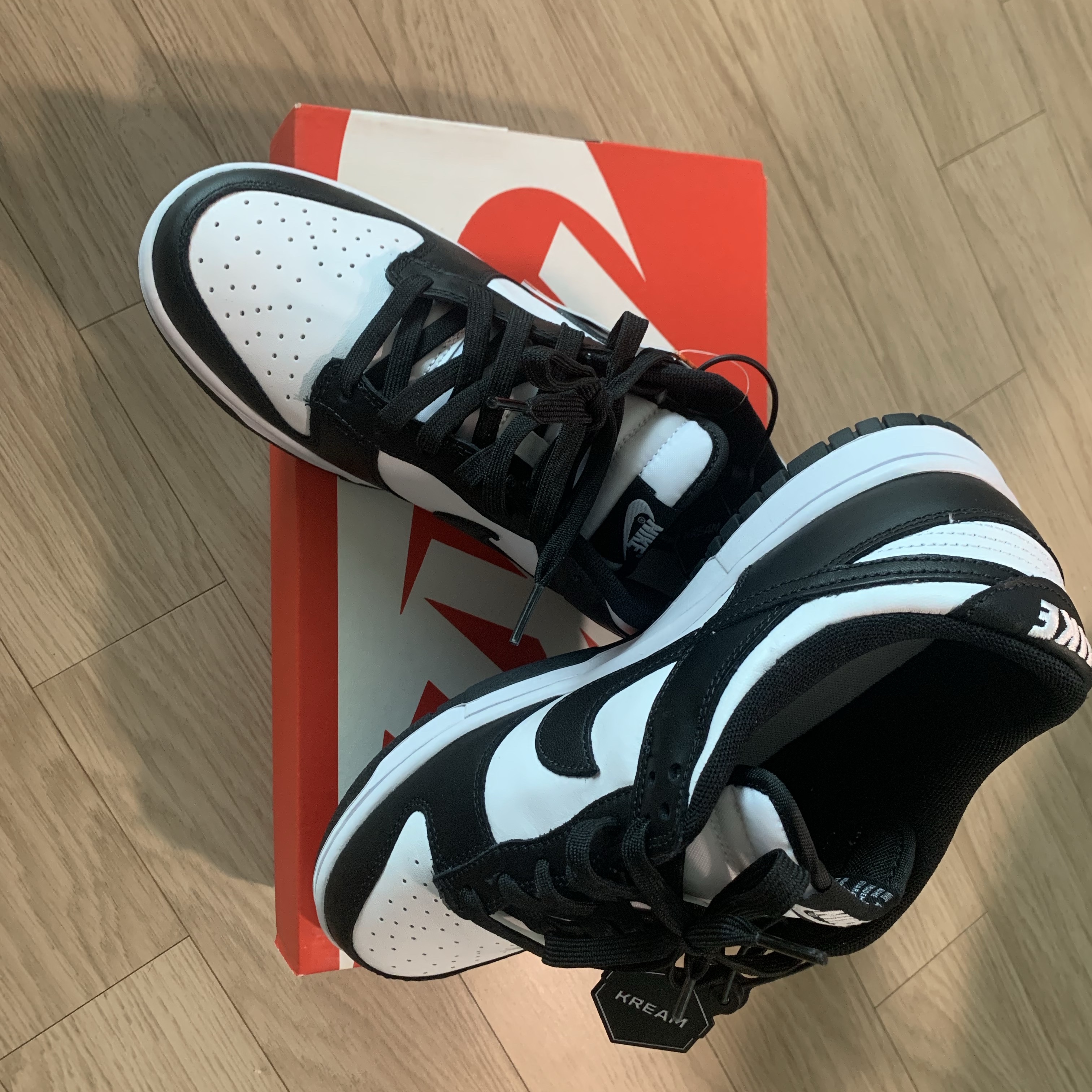 Nike Dunk Low Retro Black 착용 스타일