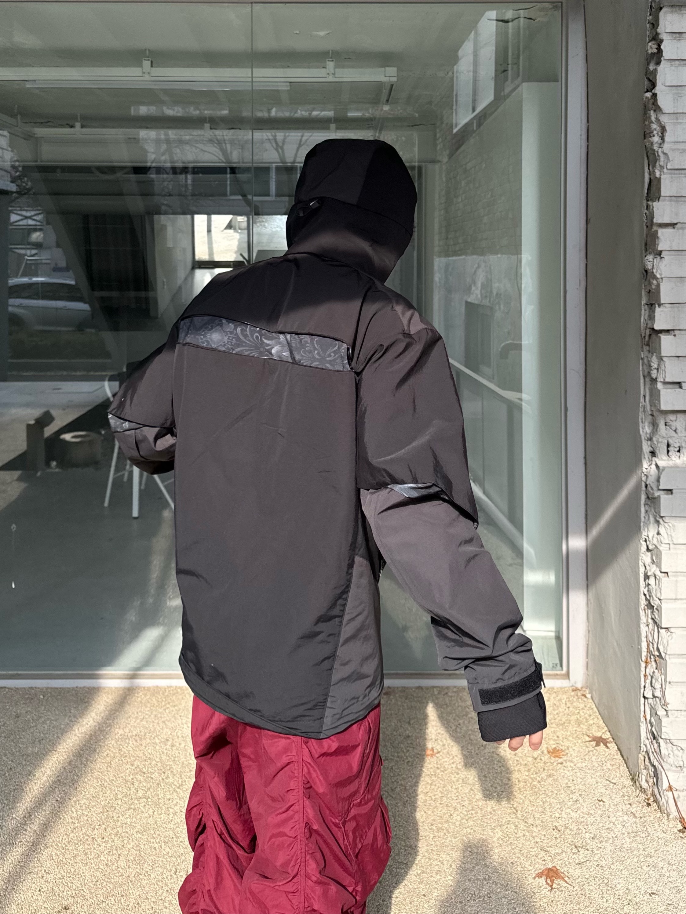 Nos Couleurs Pupa Shirring Cargo Pants Burgundy, Nike Air Kukini Triple Black 착용 스타일 - 5