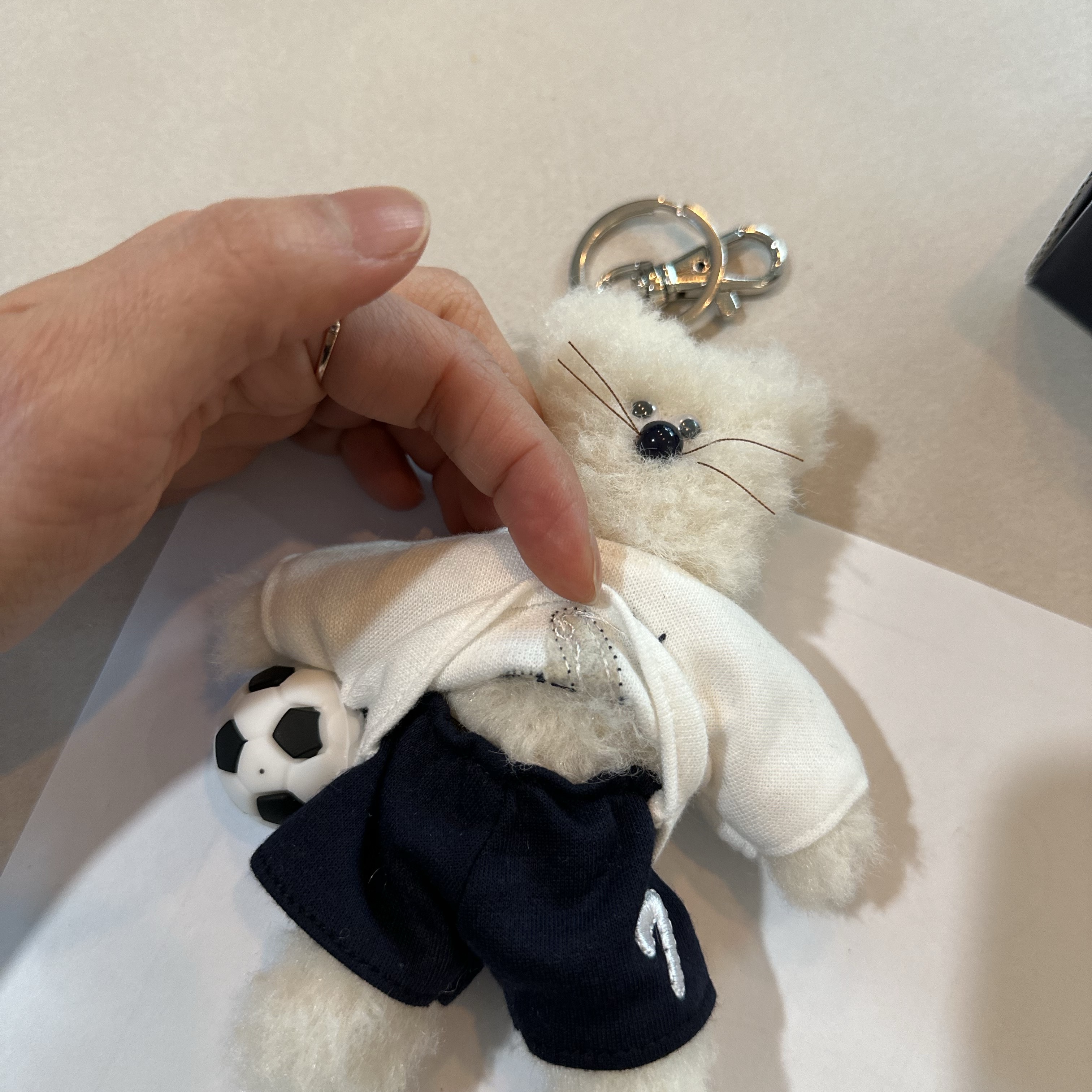 [예약 배송] NOS7 x Monamhee SON.hee Cream, Chanel Small Gabrielle Backpack Aged Calfskin & Gold Silver Black 착용 스타일 - 2