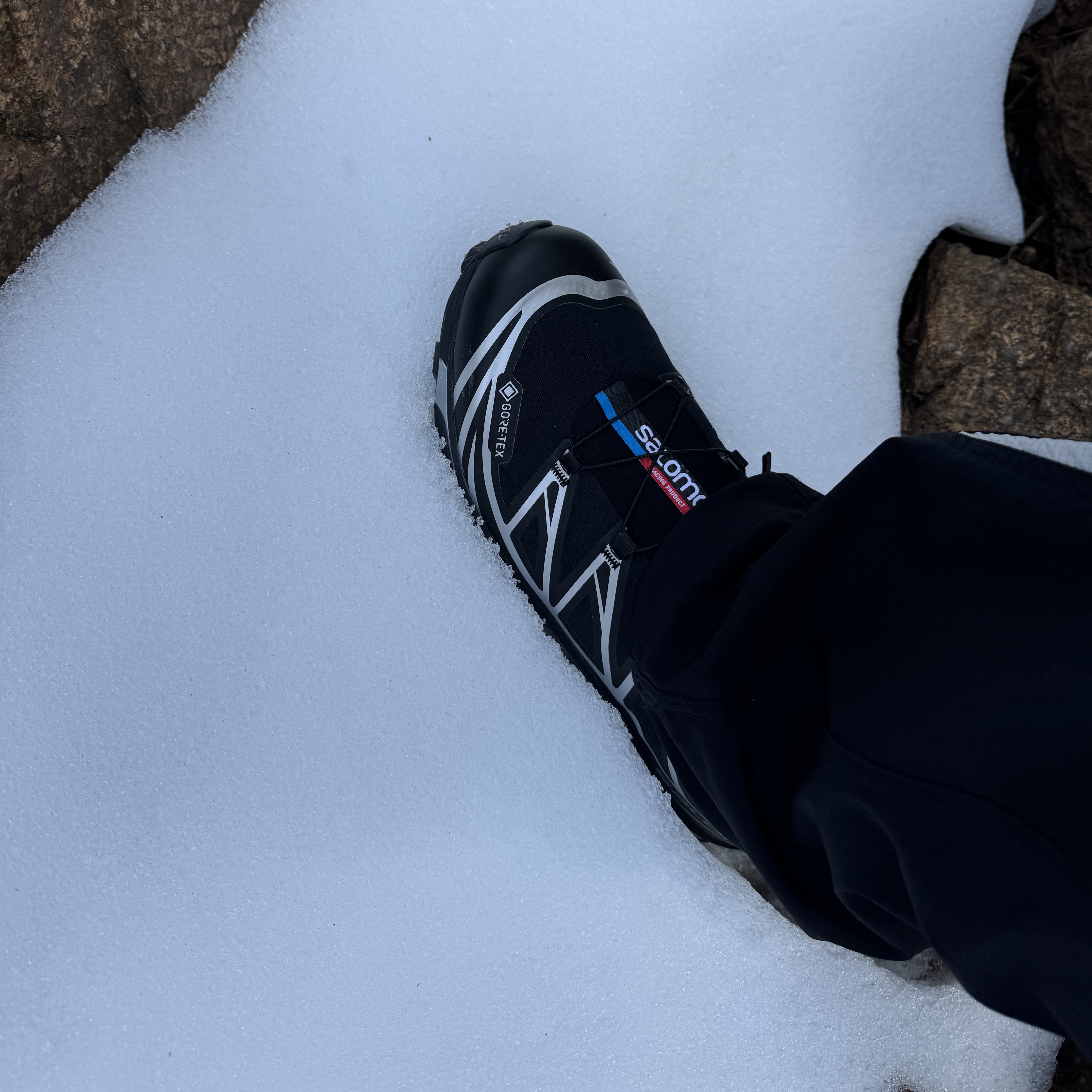 Salomon XT-6 GTX Black Silver 착용 스타일 - 1
