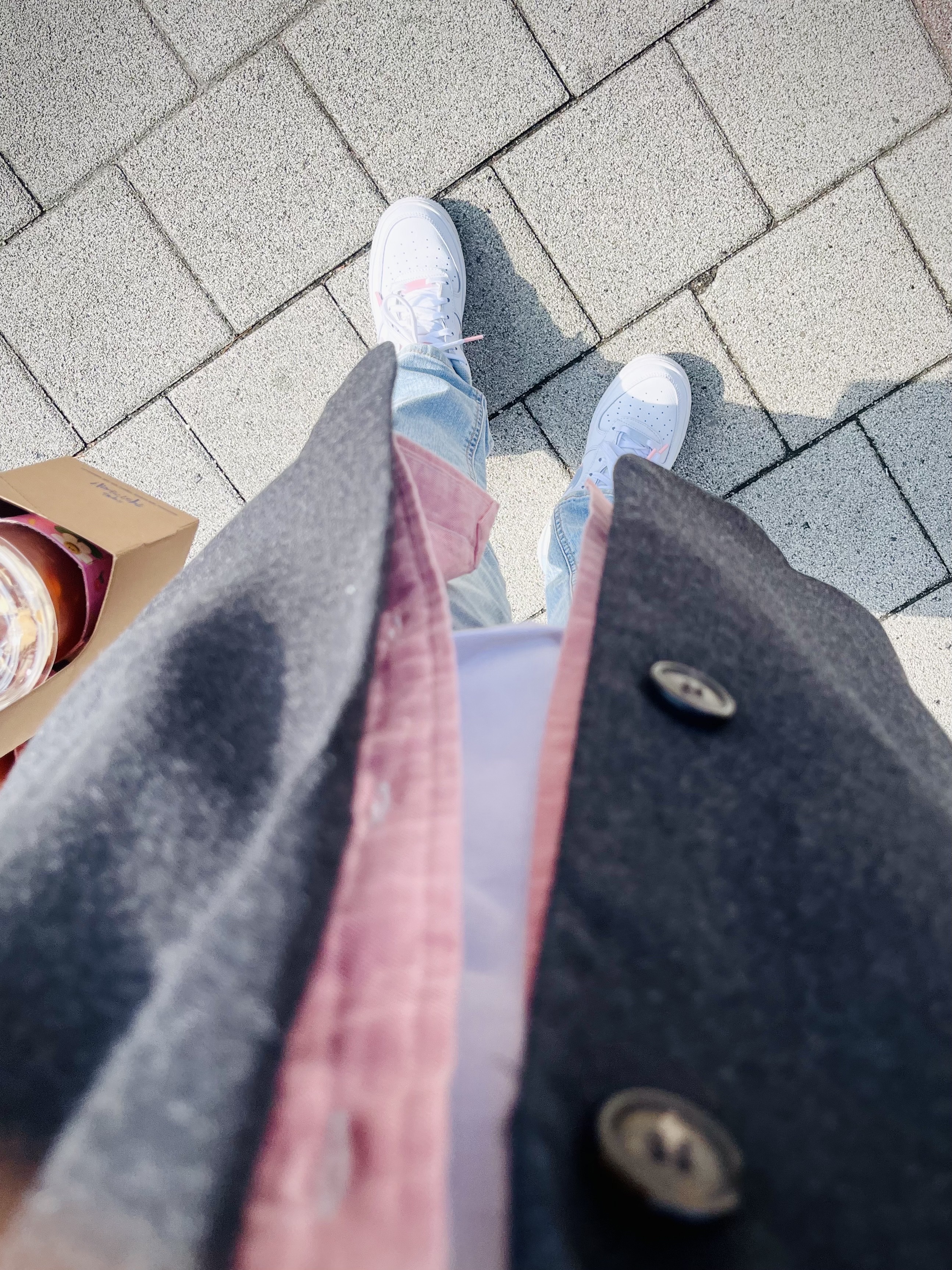 (GS) Nike Air Force 1 LV8 Double Swoosh, Zara x Ader Error Oversized Wool Blazer Dark Grey 착용 스타일 - 2