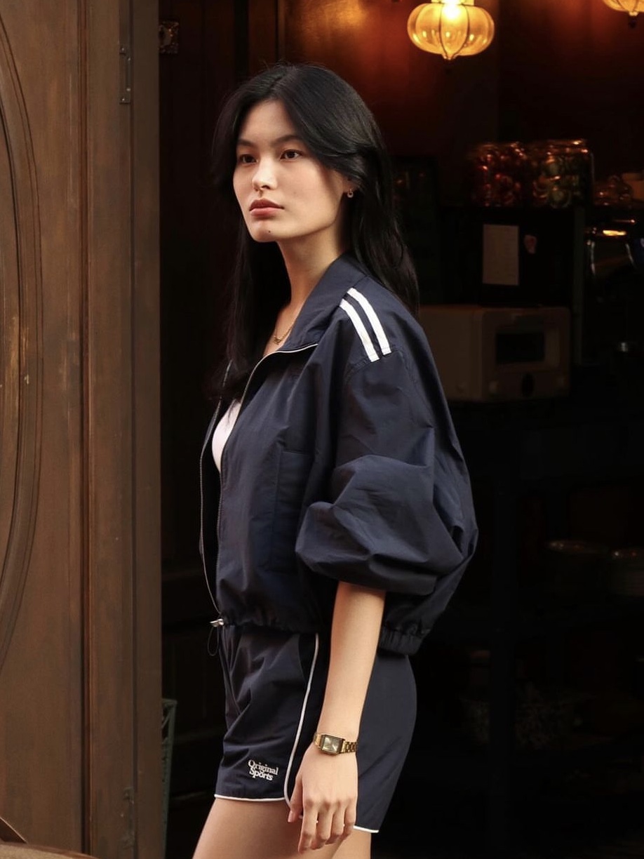 PRO-SPECS Women Vintage Running Shorts Dark Navy, PRO-SPECS Women Vintage Running Jacket Dark Navy 착용 스타일