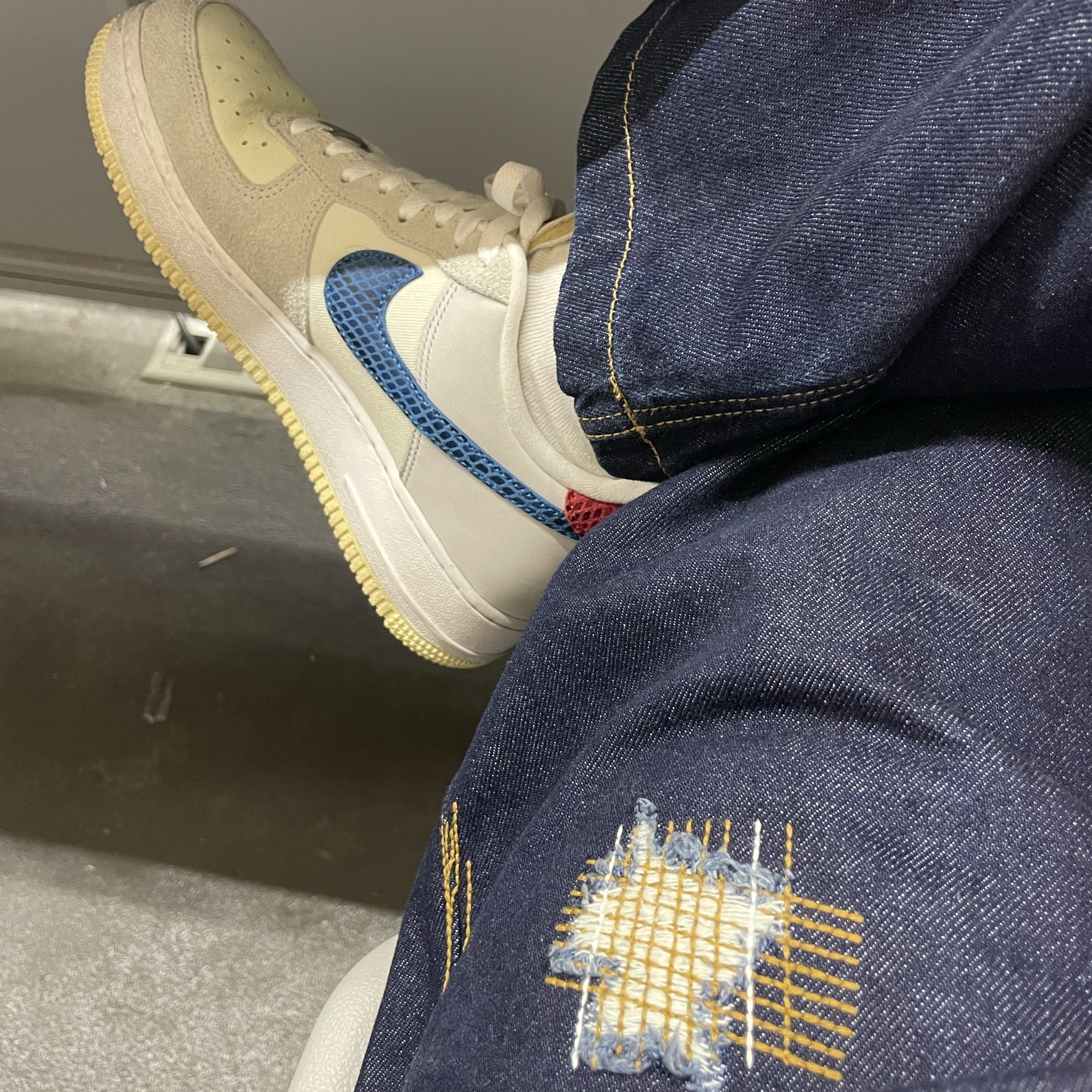 Nike x Undefeated Air Force 1 Low SP 5 On It 착용 스타일