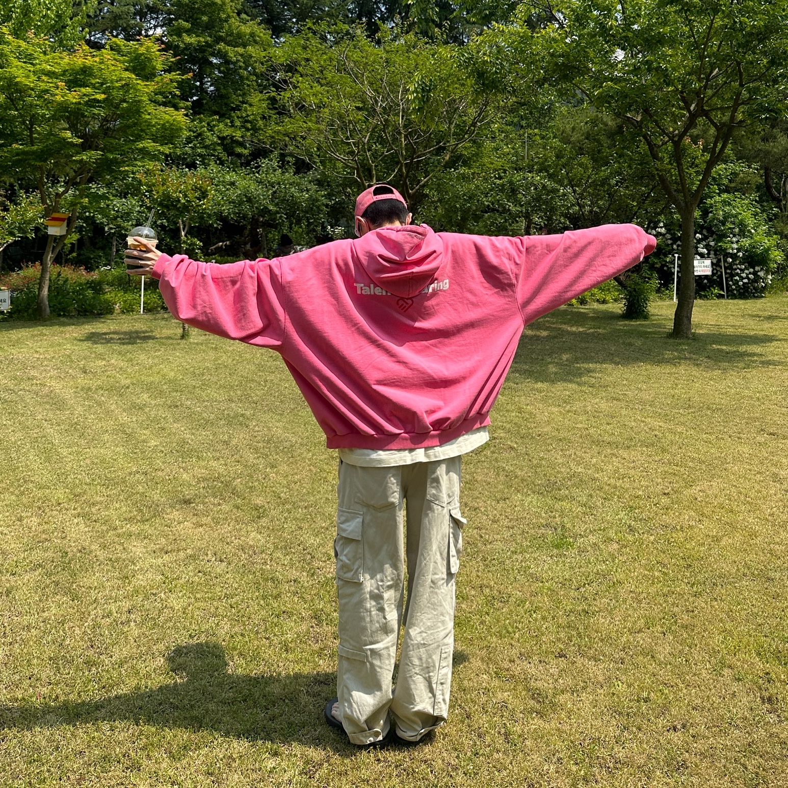 Project G/R Orgasm Donor Hoodie Washed Pink 착용 스타일 - 2
