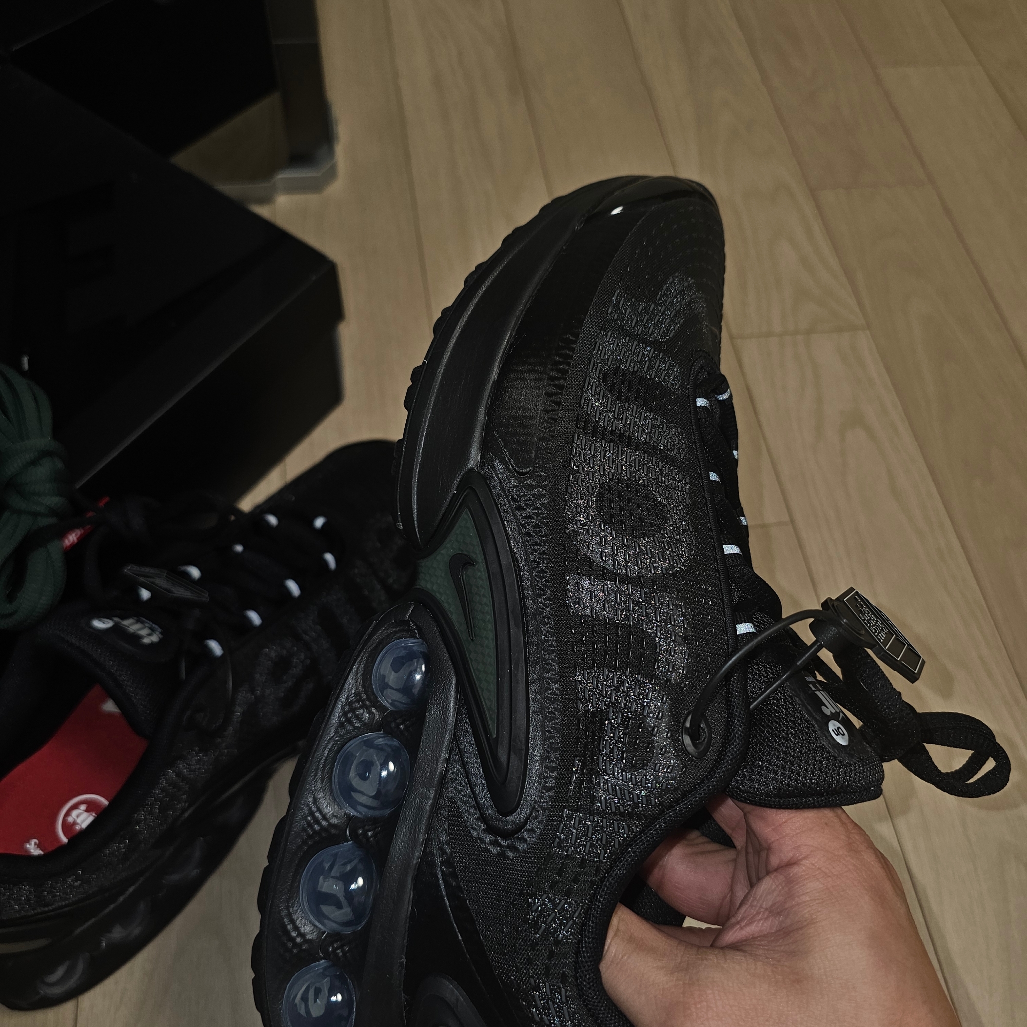 Nike x Supreme Air Max DN SP Black Galactic Jade 착용 스타일 - 2