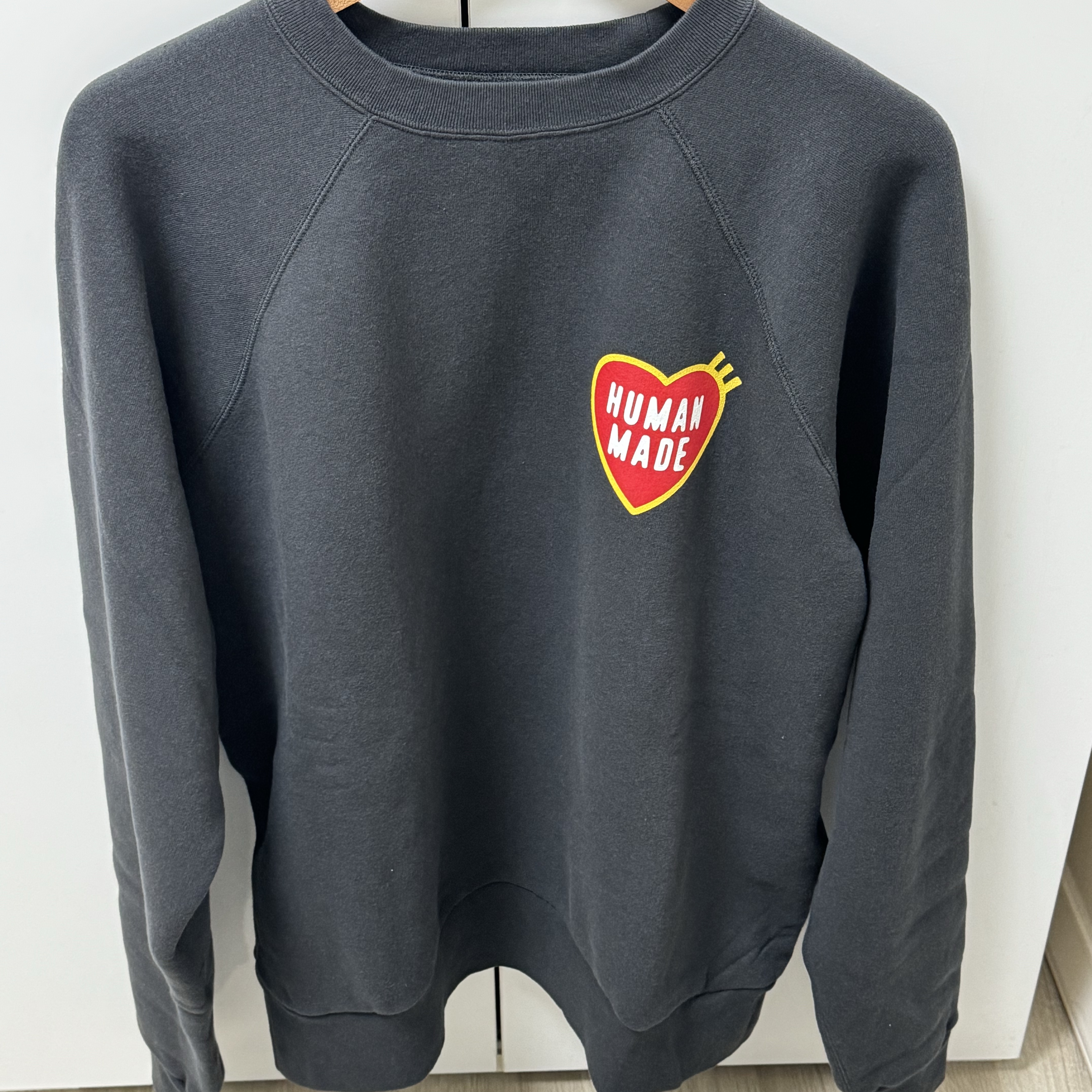 Human Made Sweatshirt Black 착용 스타일 - 1