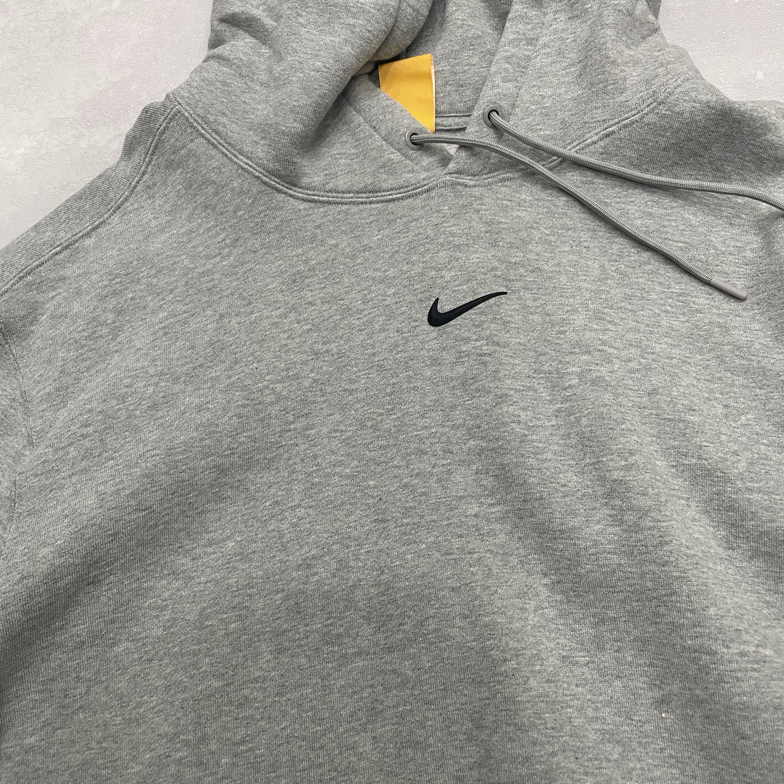 Nike x Drake Nocta Fleece Hoodie Dark Grey Heather (FN7659-063) 착용 스타일