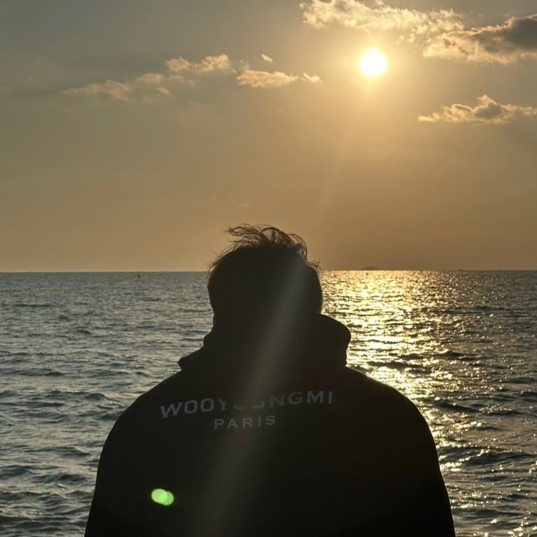 Wooyoungmi Cotton Back Logo Hooded Sweatshirt Black - 23SS 착용 스타일 - 3