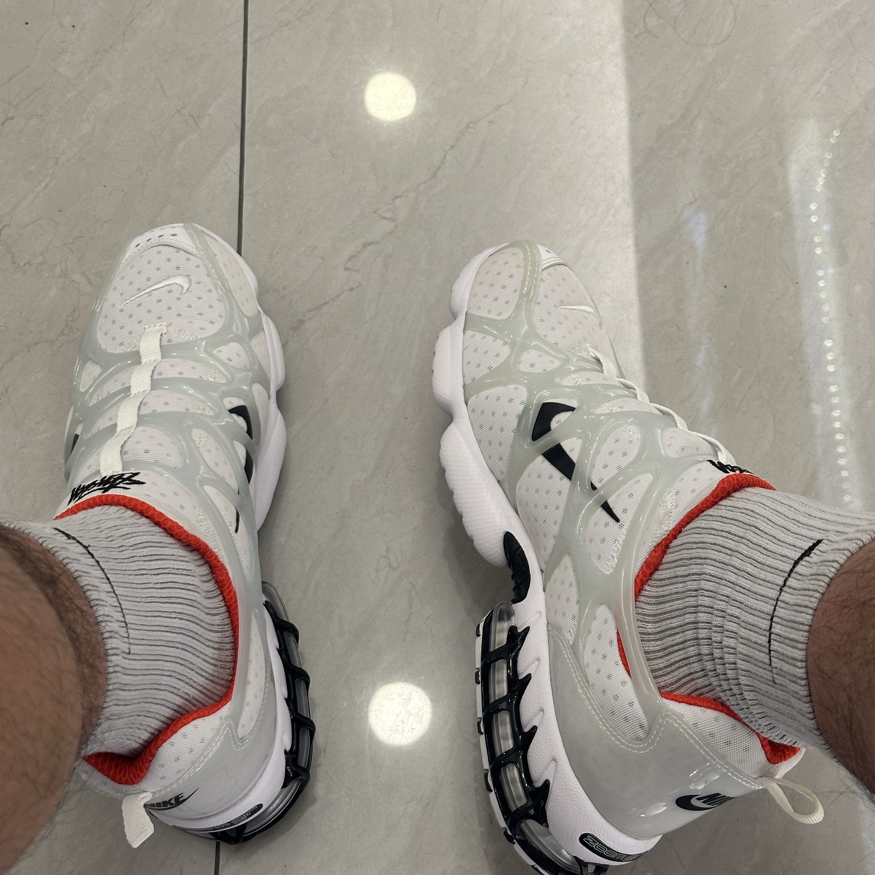 Nike x Stussy Air Zoom Spiridon Kukini White 착용 스타일