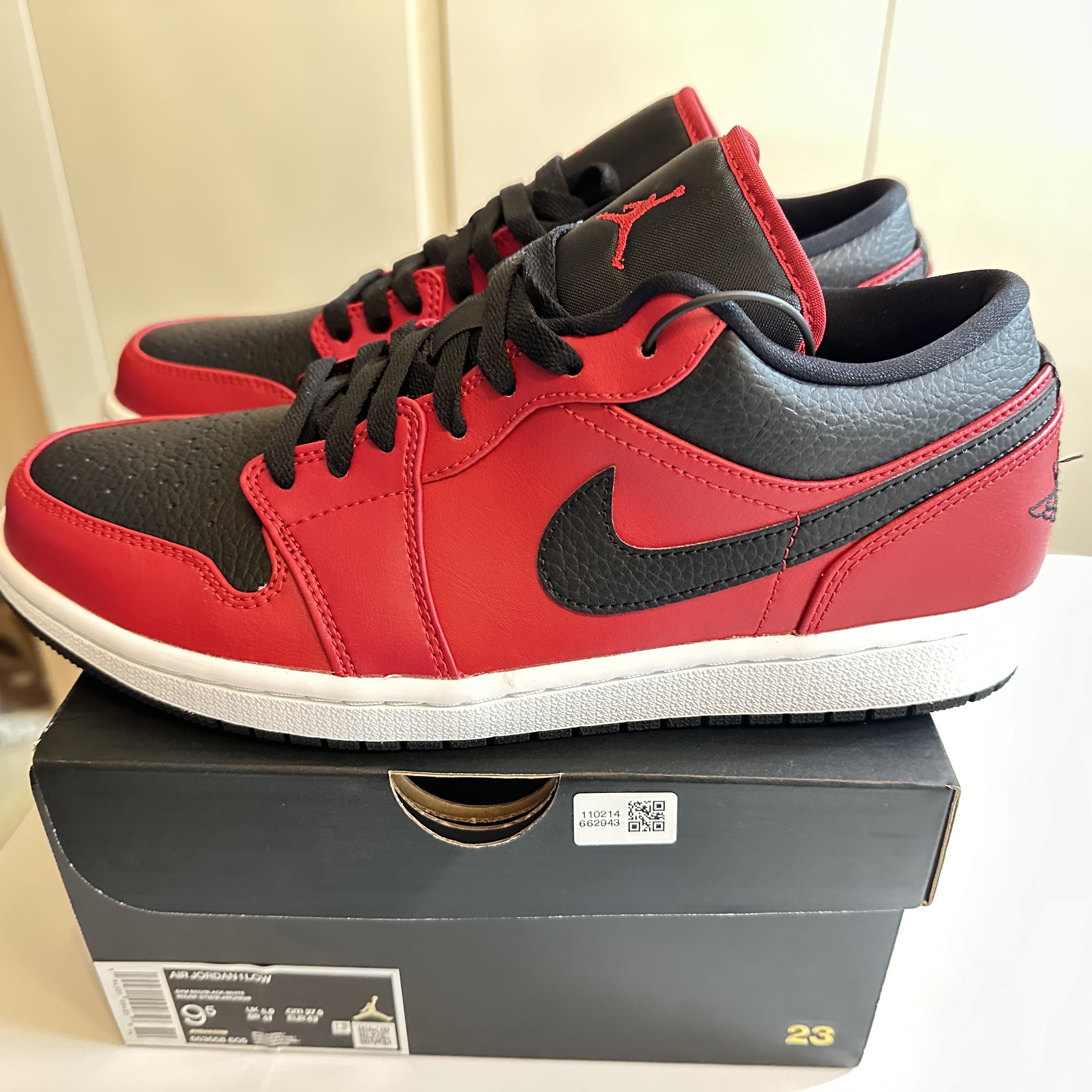 Jordan 1 Low Gym Red Black 착용 스타일