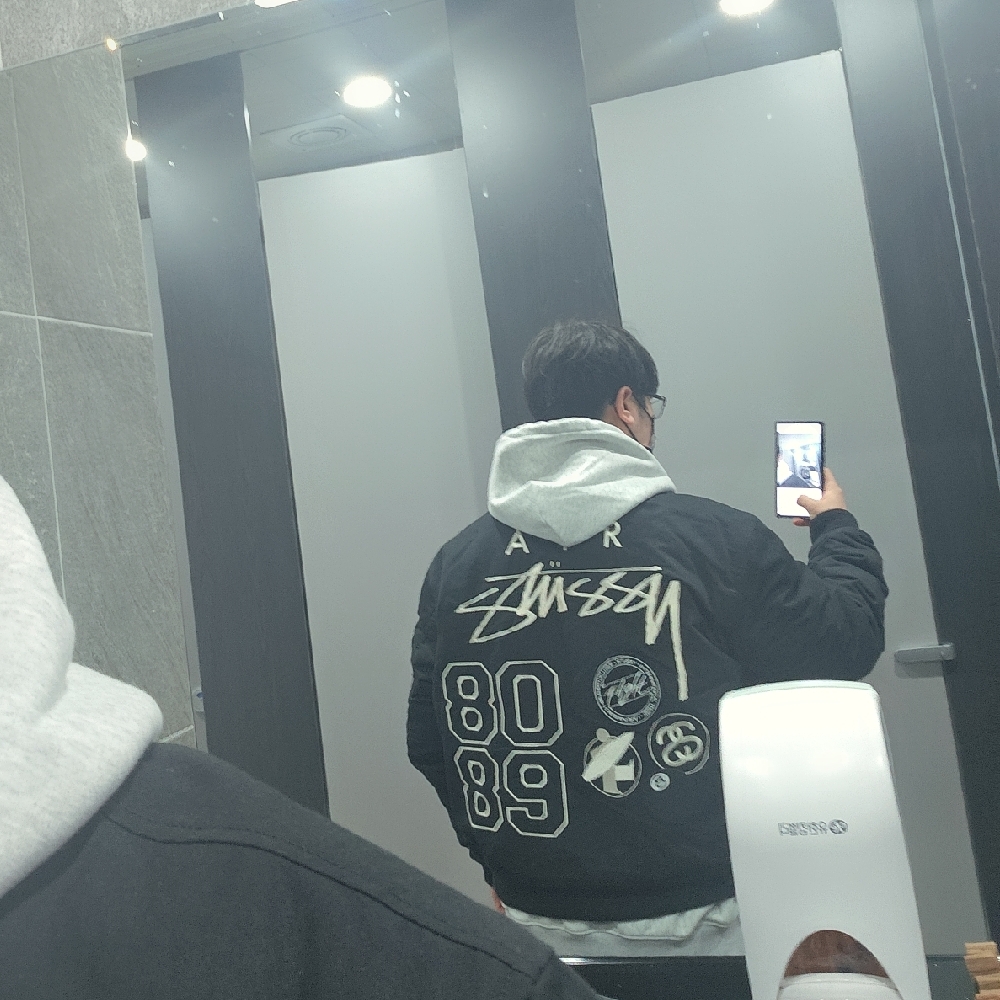 KREAM 프로필 이미지