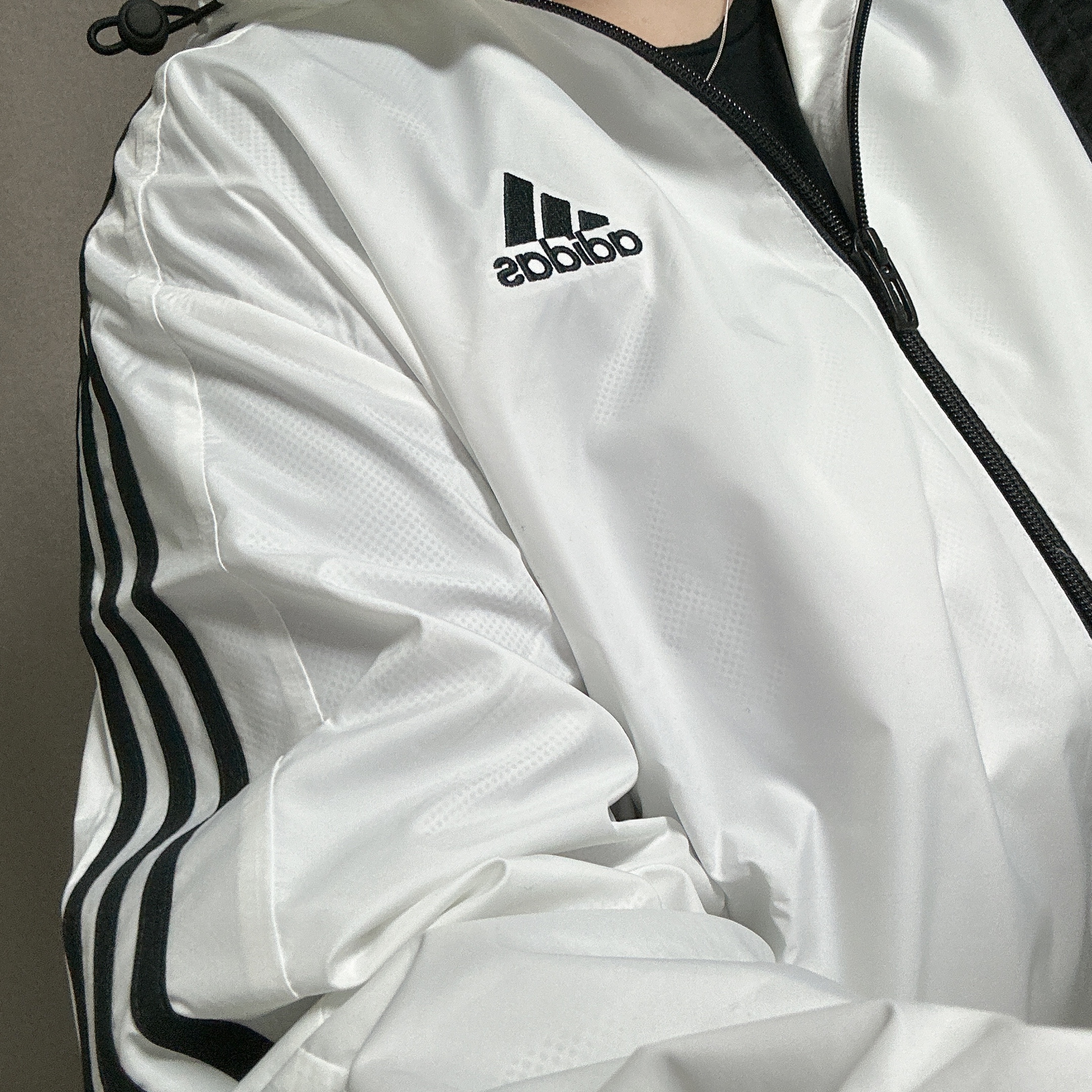Adidas Essential 3S Woven Windbreaker Jacket White - KR Sizing 착용 스타일 - 1