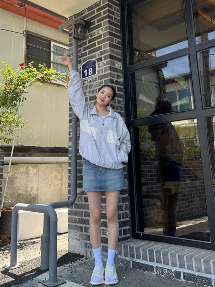(W) Matin Kim Double Zipper Denim Mini Skirt Blue, (W) Jaded London Ludlow Mini Skirt Denim 착용 스타일 - 5