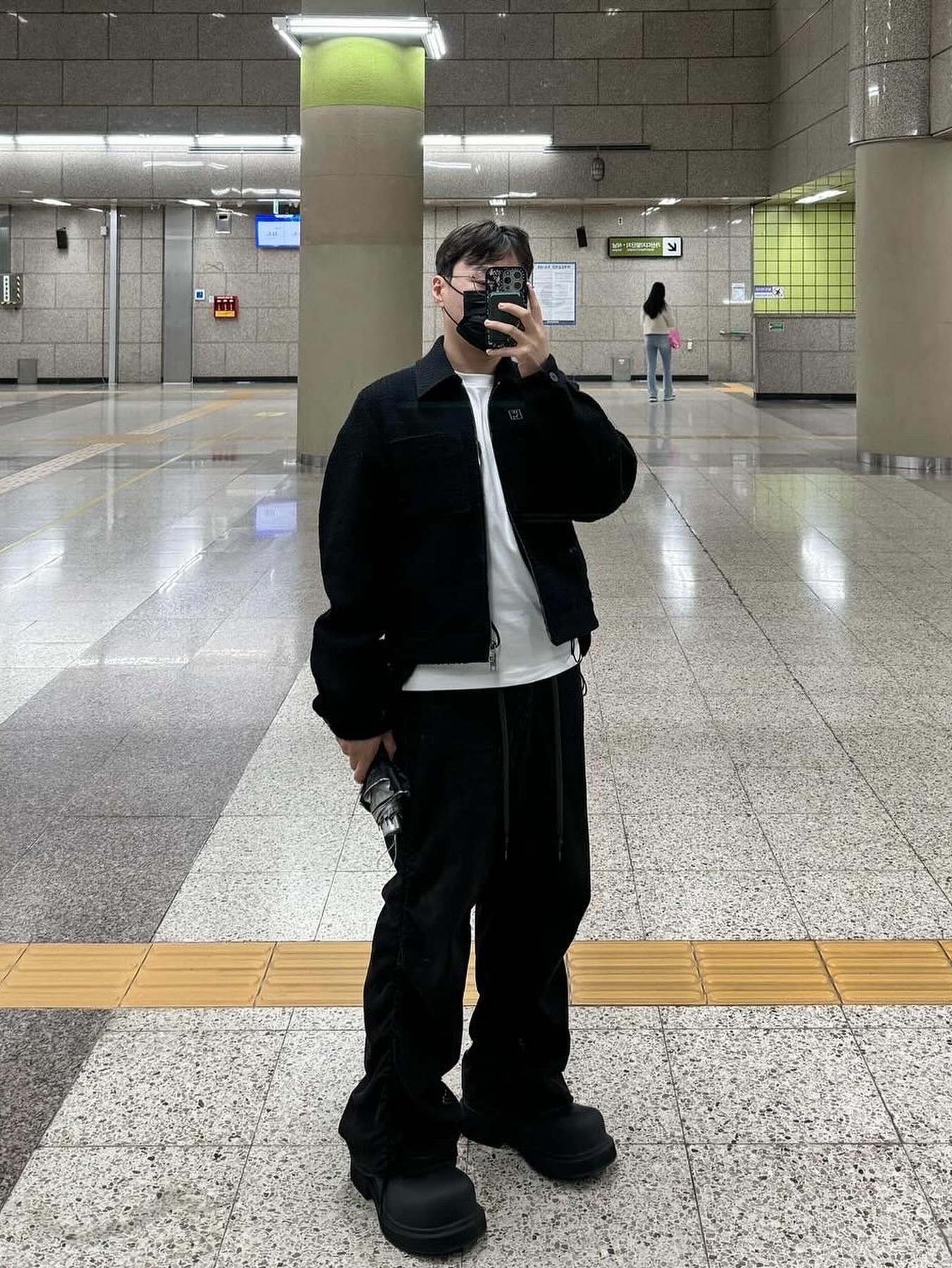 Wooyoungmi Tweed Jacket Black - 24SS, Balenciaga Steroid Derby Black 착용 스타일 - 2