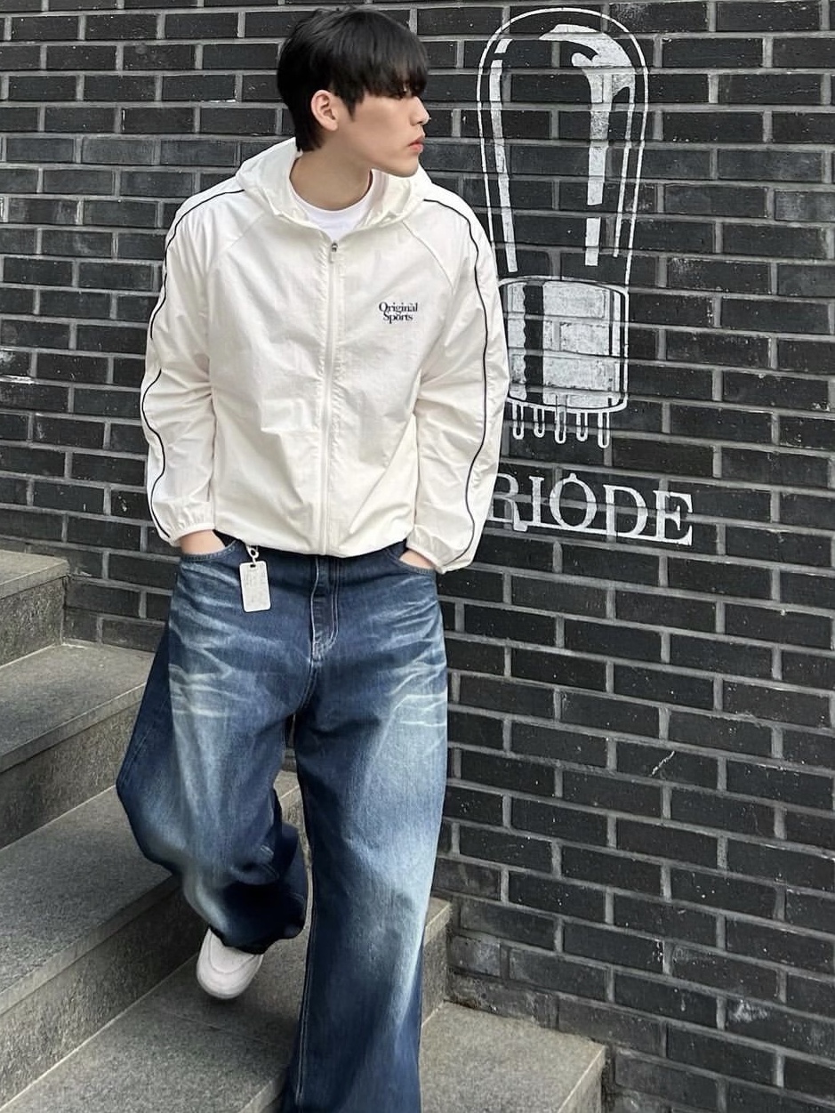 PRO-SPECS Vintage Running Jacket Cream 착용 스타일
