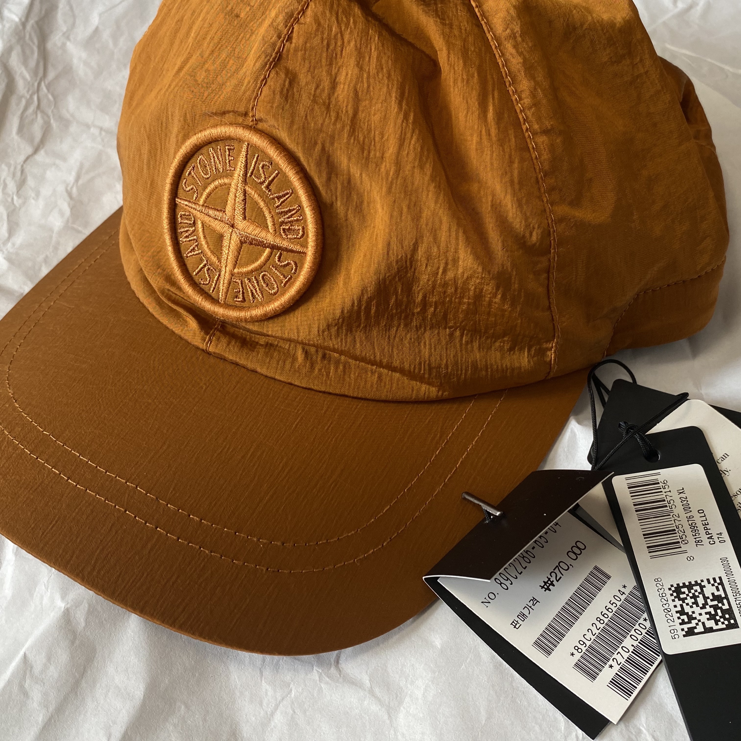 Stone Island 99576 Nylon Metal 6-Panel Cap Orange - 23SS 착용 스타일