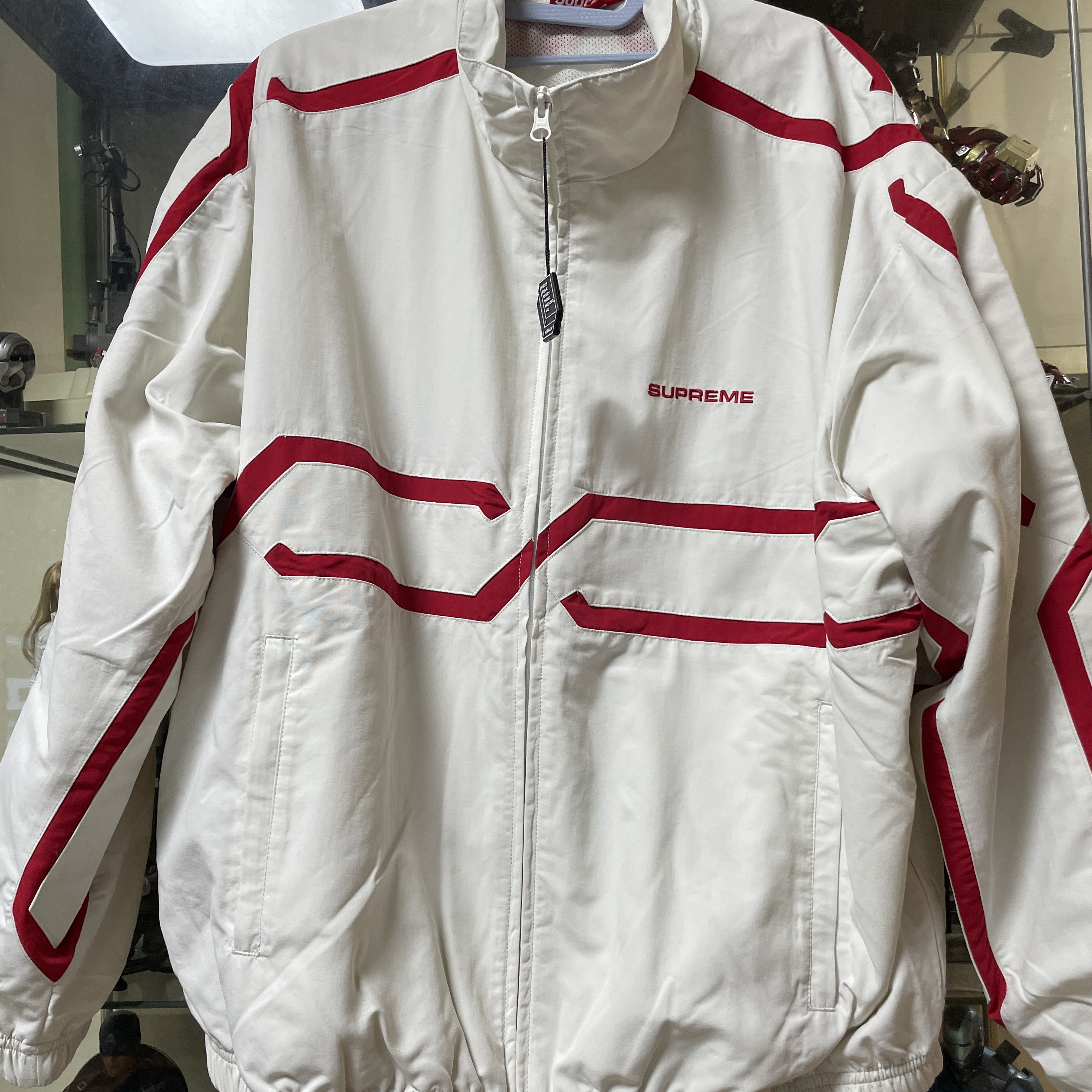 Supreme Inset Link Track Jacket Light Grey - 24SS 착용 스타일