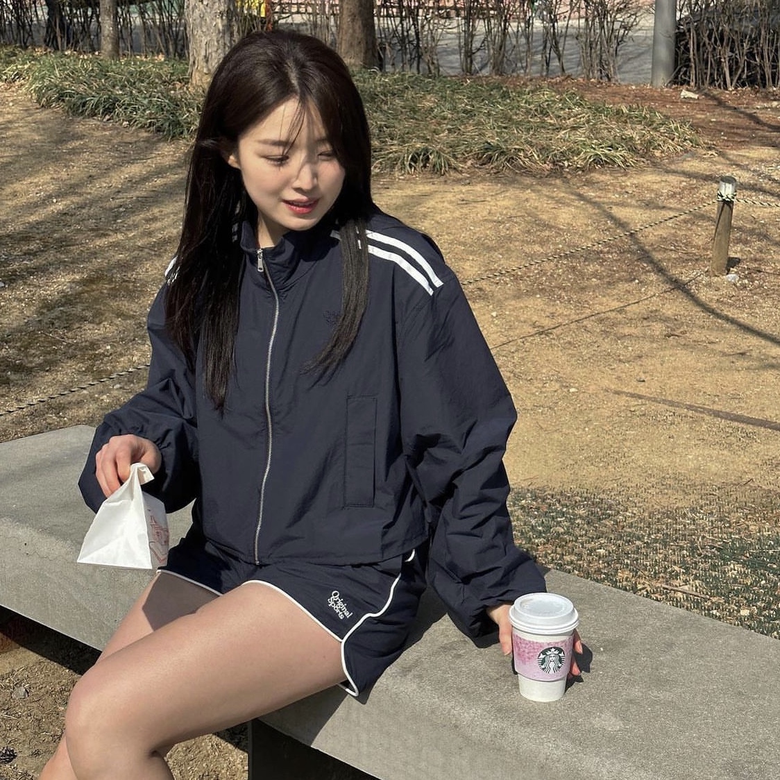 PRO-SPECS Women Vintage Running Shorts Dark Navy, PRO-SPECS Women Vintage Running Jacket Dark Navy 착용 스타일