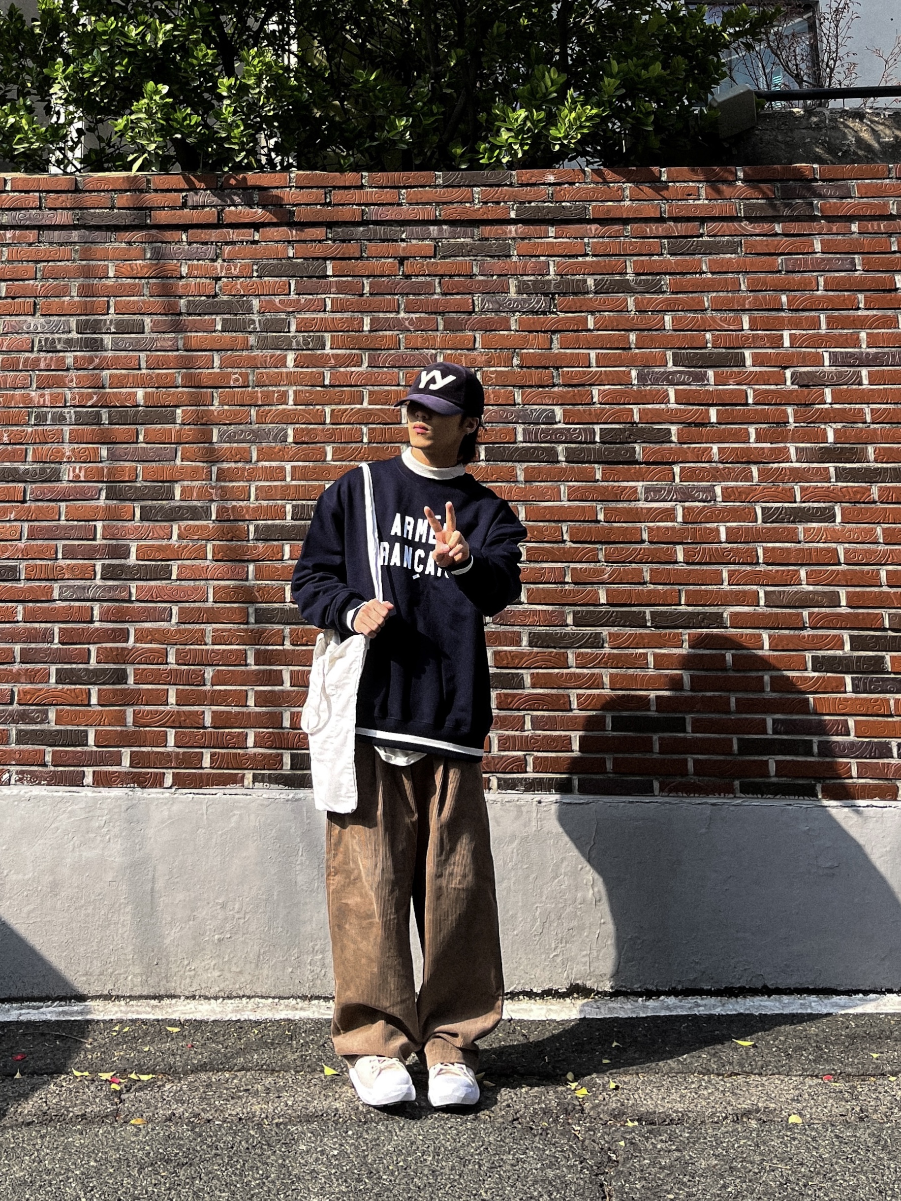 Reebok Club C 85 Vintage Retro White 착용 스타일 - 1