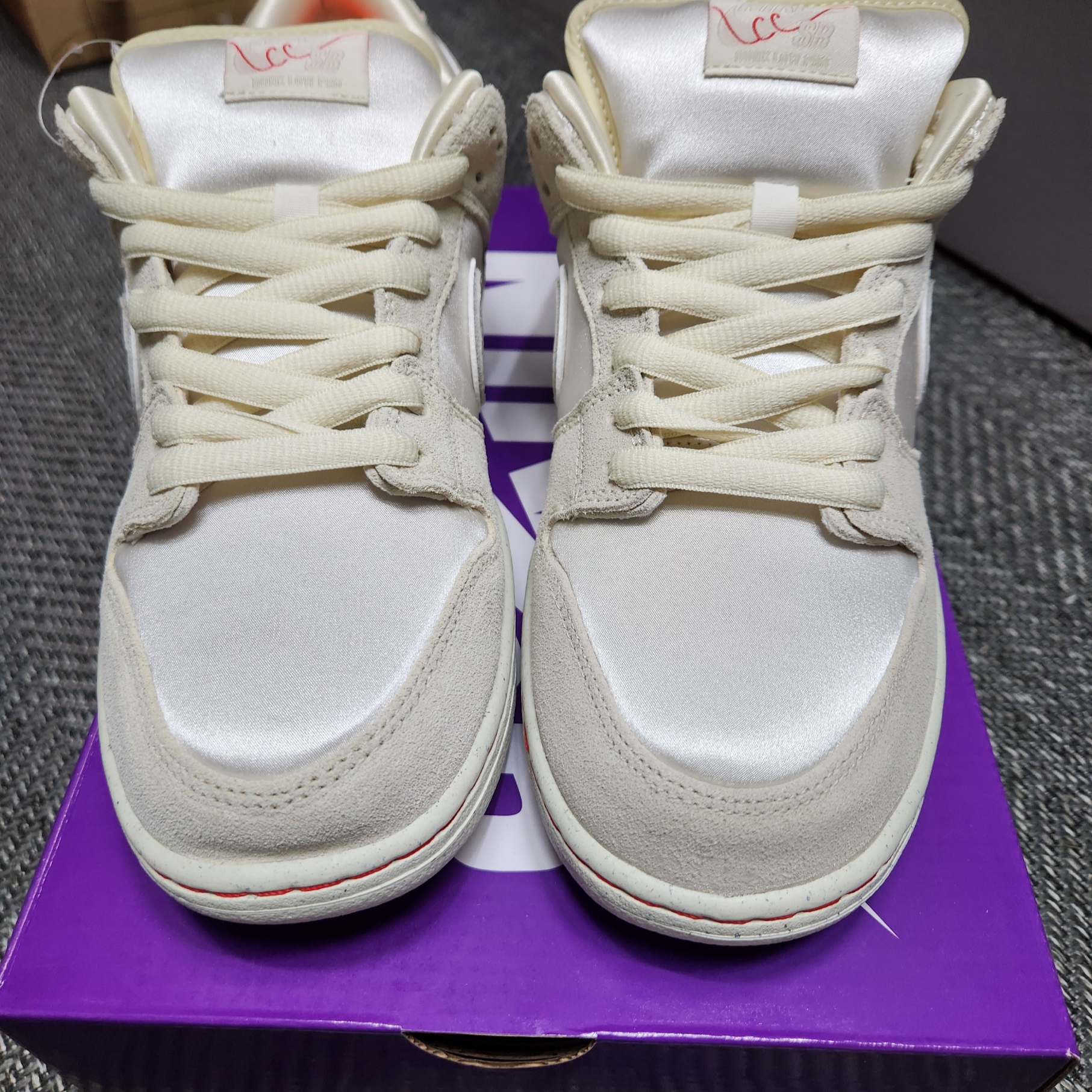 Nike SB Dunk Low PRM Coconut Milk 착용 스타일