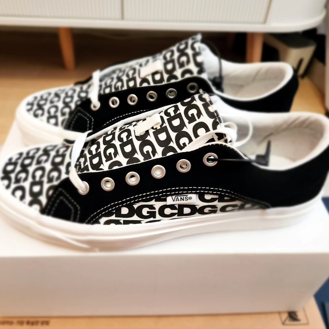 Vans Vault x CDG Lampin LX 2021 착용 스타일 - 1