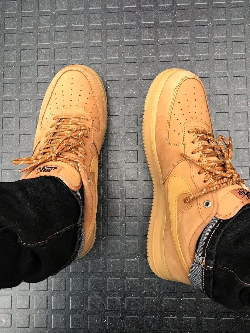 Nike Air Force 1 '07 WB Flax 착용 스타일 - 5