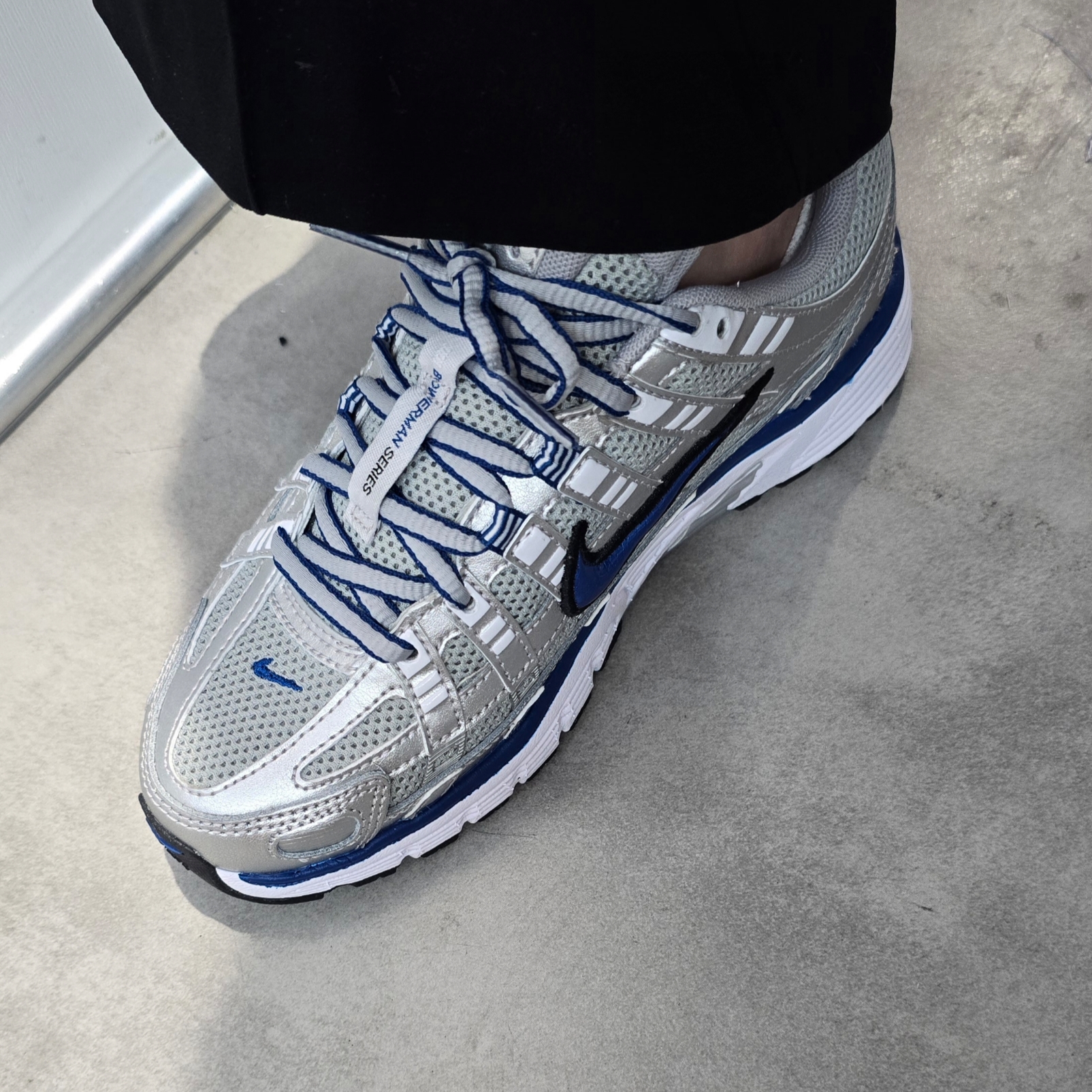 (W) Nike P-6000 Laser Blue 착용 스타일 - 3