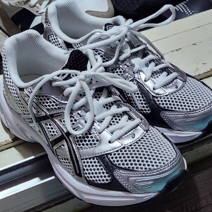 Asics Gel-1130 White Black 착용 스타일