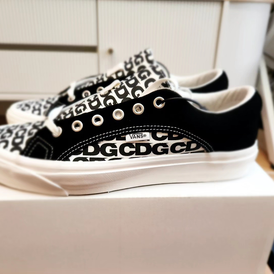 Vans Vault x CDG Lampin LX 2021 착용 스타일 - 2