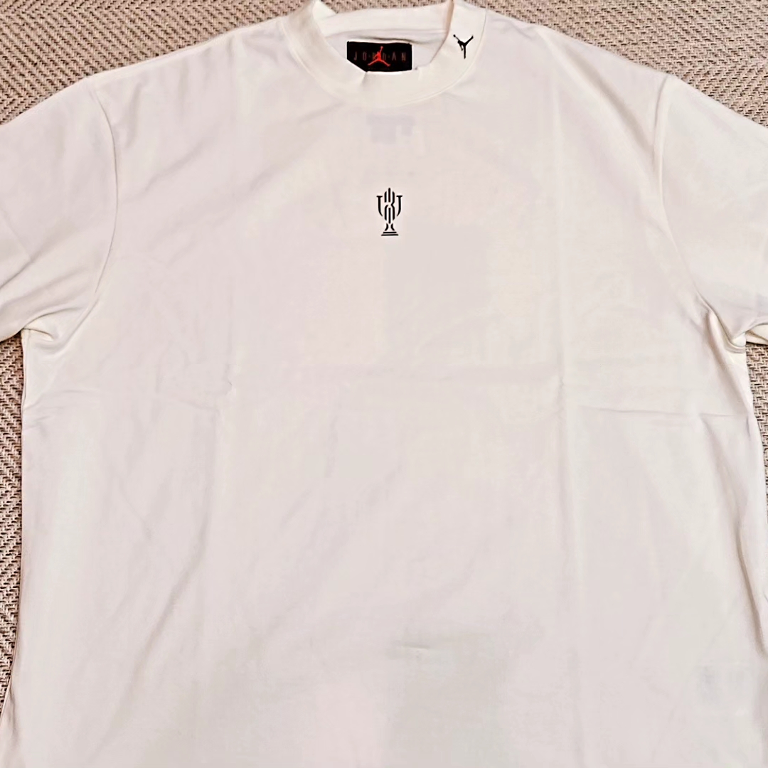 Jordan x Trophy Room Short Sleeve Top Sail (FQ3844-133) 착용 스타일 - 4