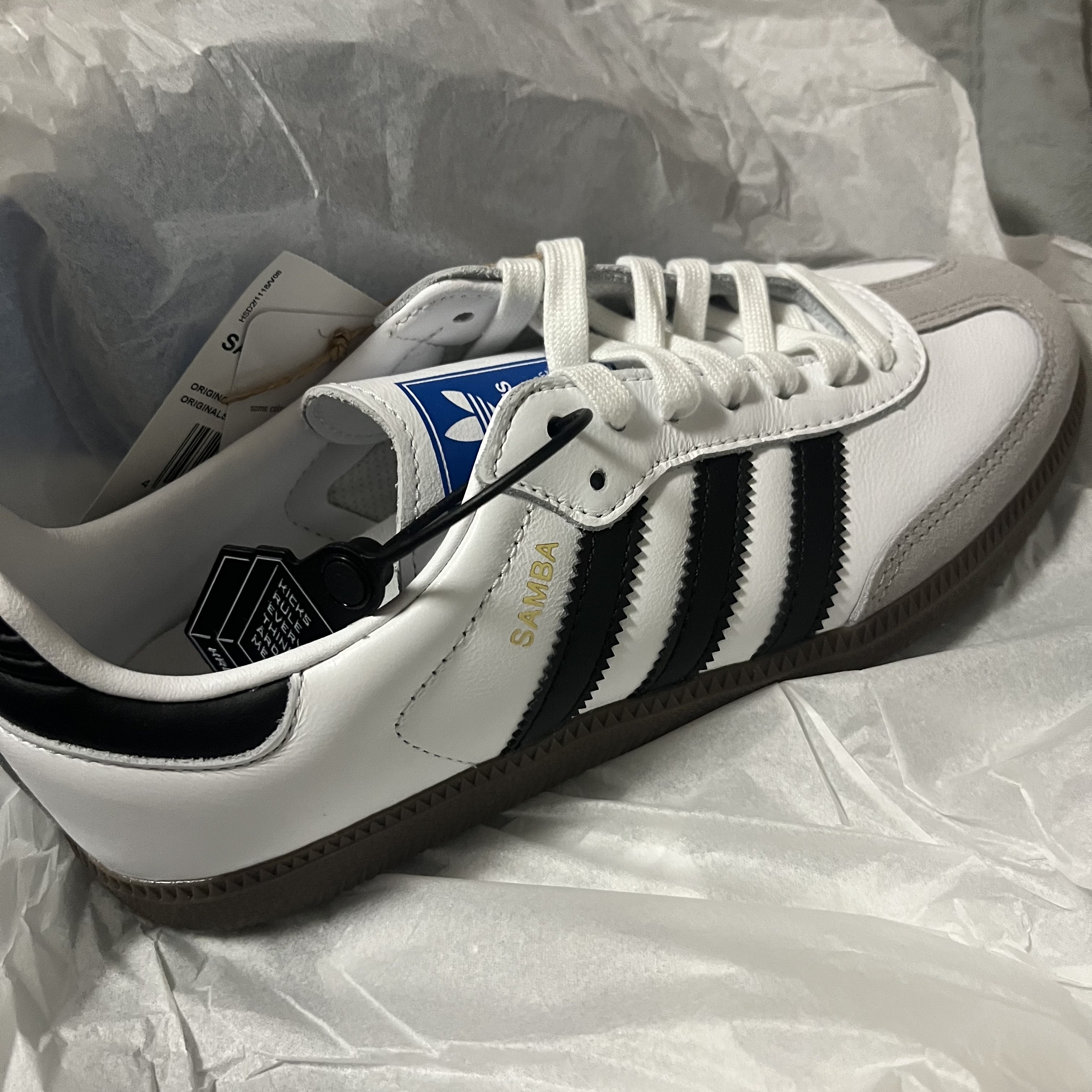 Adidas Samba OG Cloud White 착용 스타일