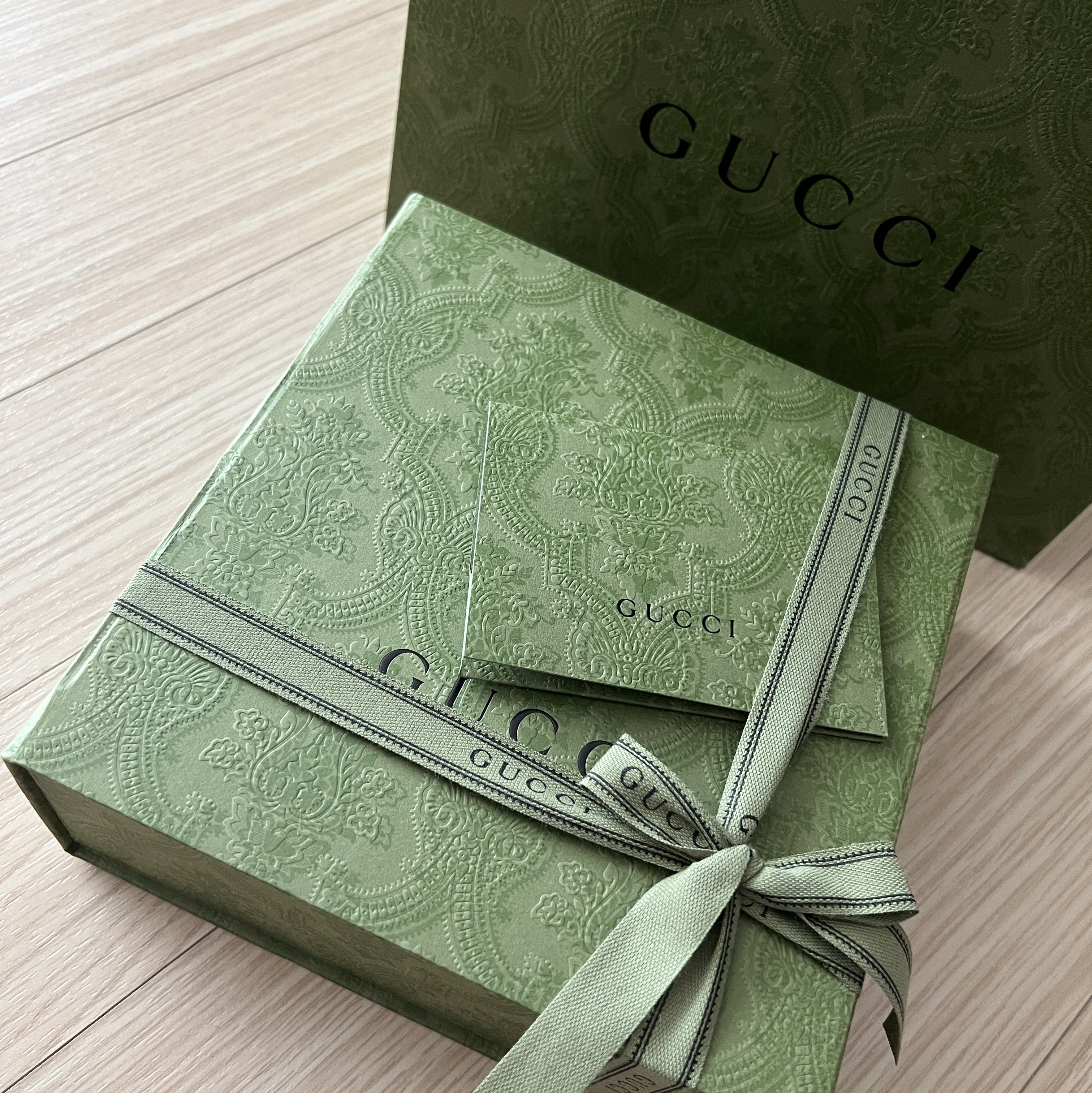 Gucci Reversible Belt with Squared Interlocking G Black GG Supreme 착용 스타일 - 1