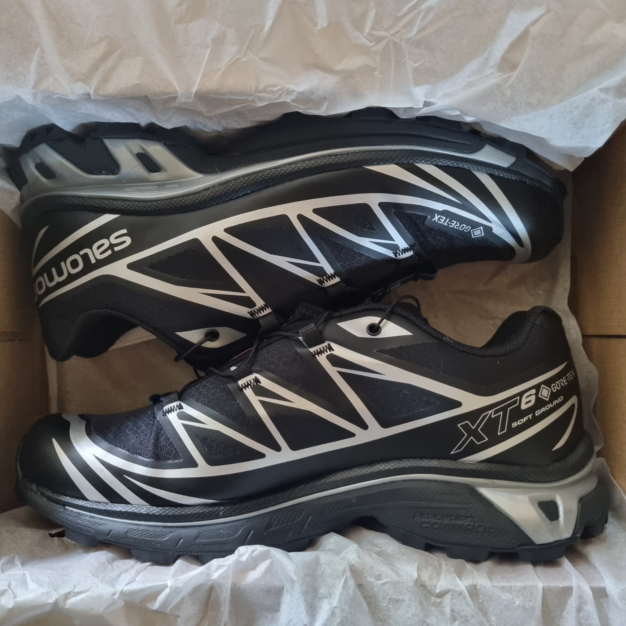 Salomon XT-6 GTX Black Silver 착용 스타일 - 1