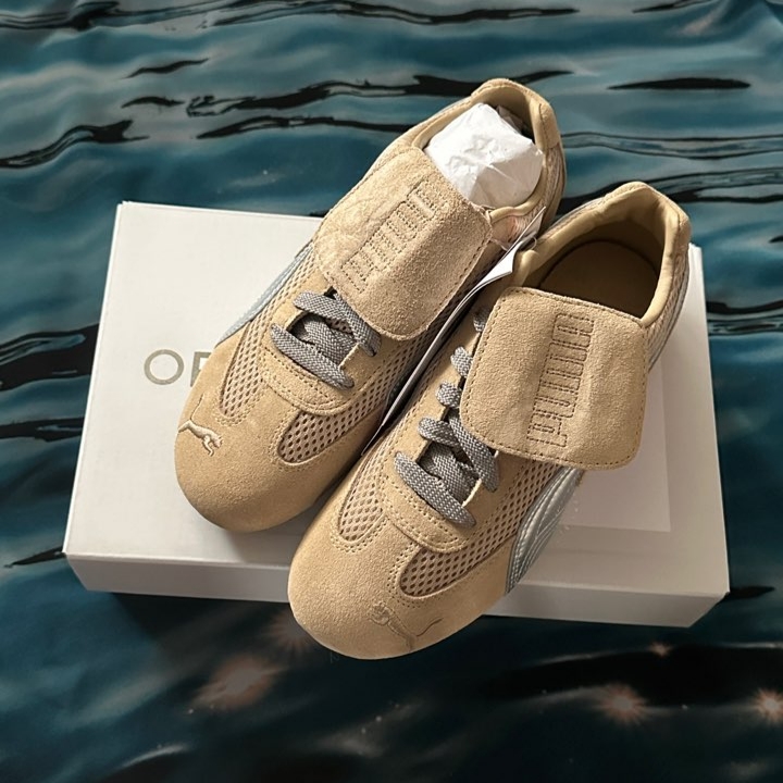 Puma x Open Yy Speedcat Prairie Tan Matte Silver 착용 스타일