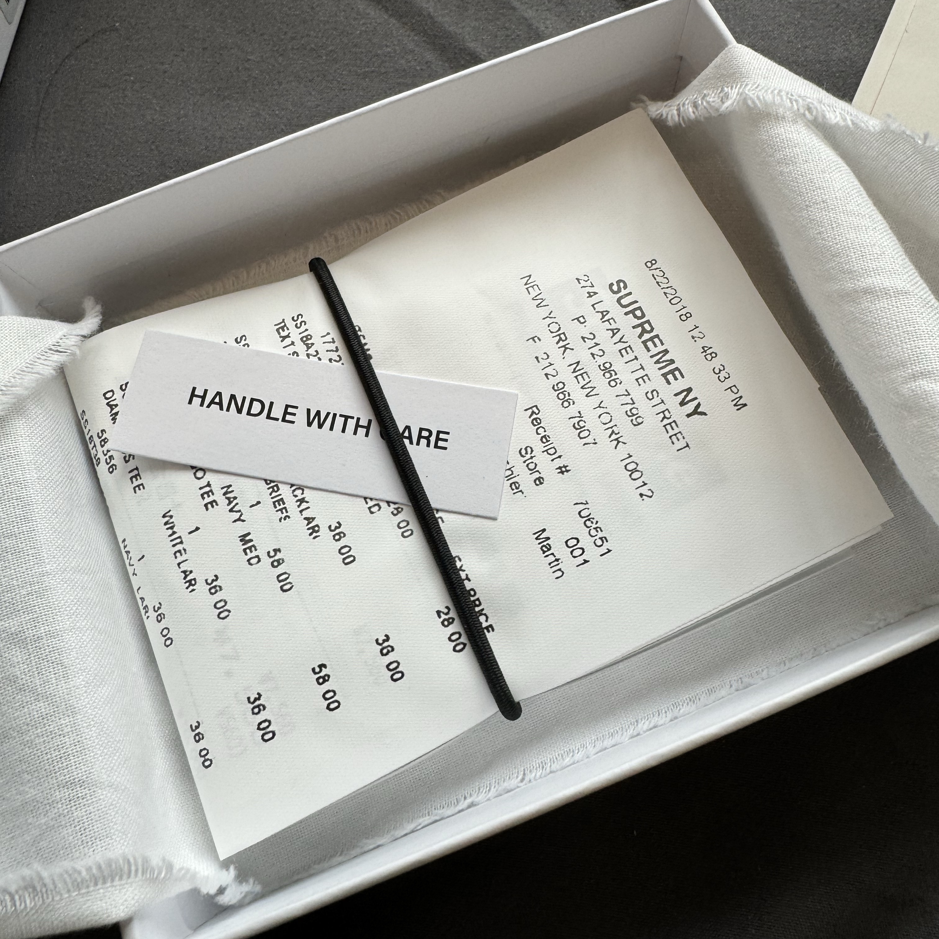 Supreme x MM6 Maison Margiela Receipt Wallet White - 24SS 착용 스타일