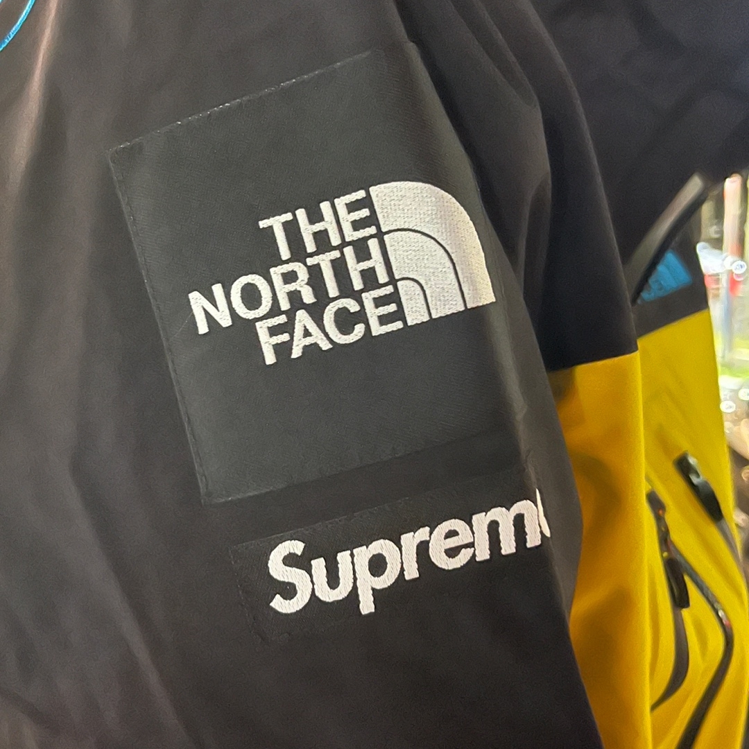 Supreme x The North Face Taped Seam Shell Jacket Yellow - 22FW 착용 스타일