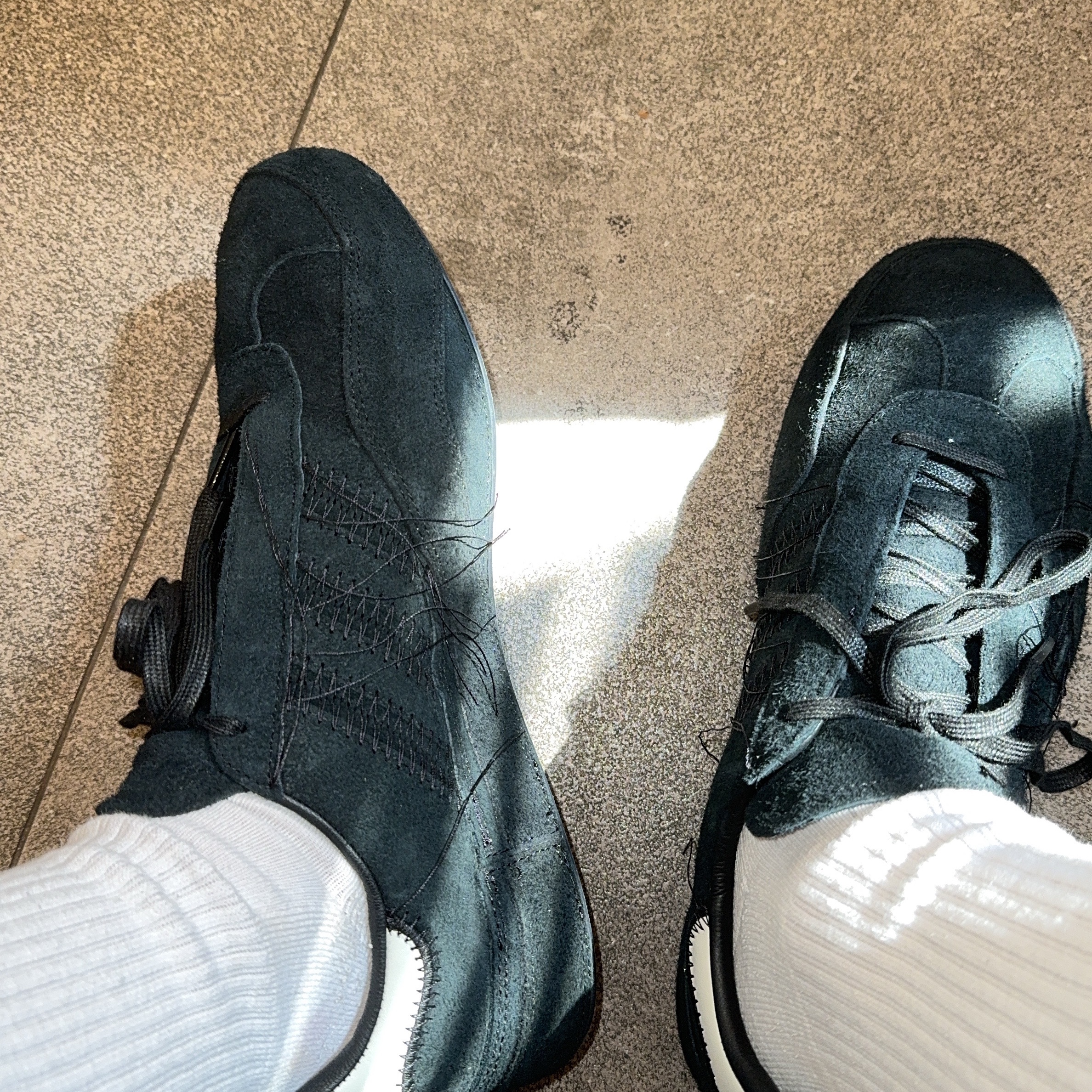 Y-3 Gazelle Black 착용 스타일
