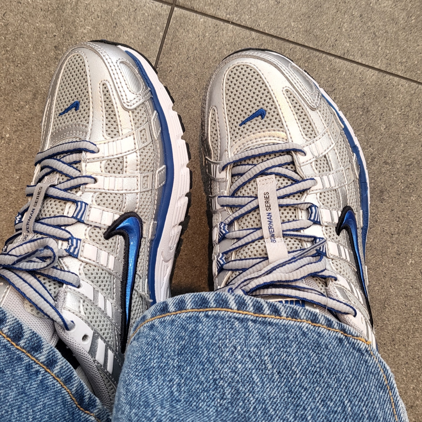 (W) Nike P-6000 Laser Blue 착용 스타일