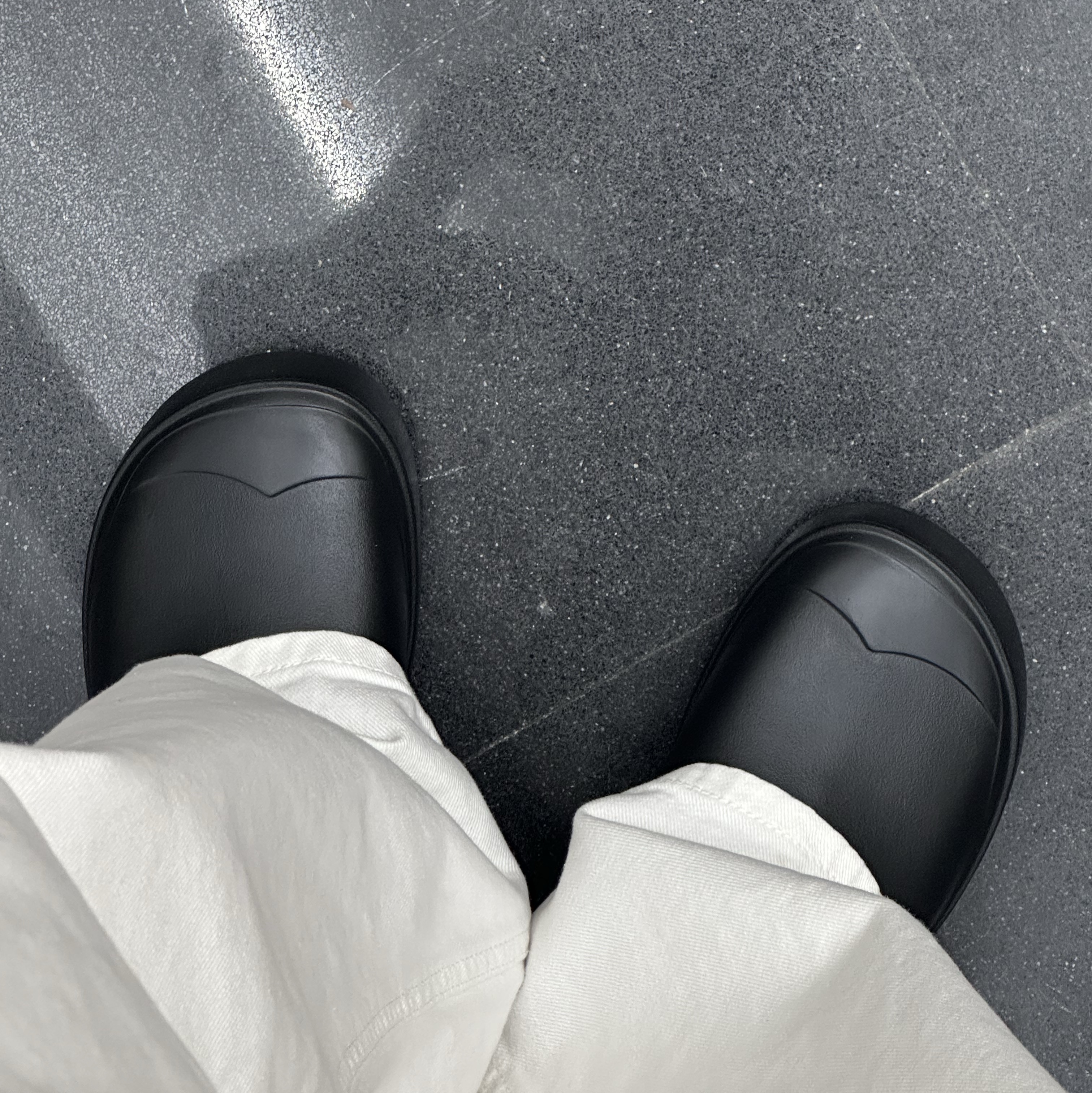 (W) Hunter Play Clog Black 착용 스타일