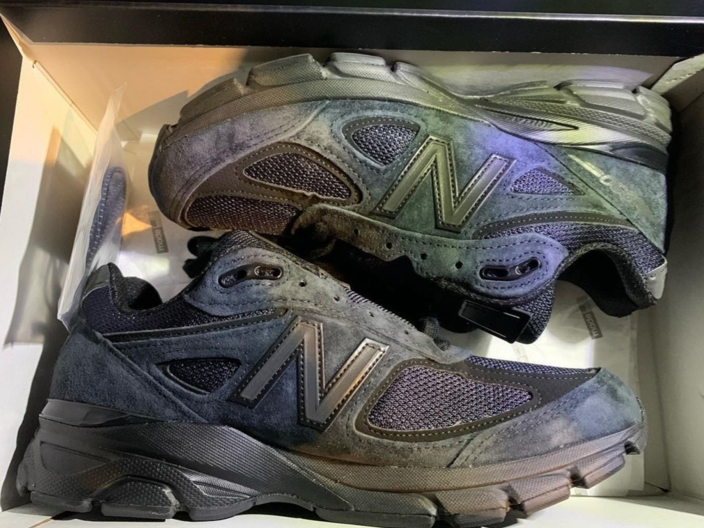 New Balance x JJJJound 990v4 Navy 착용 스타일