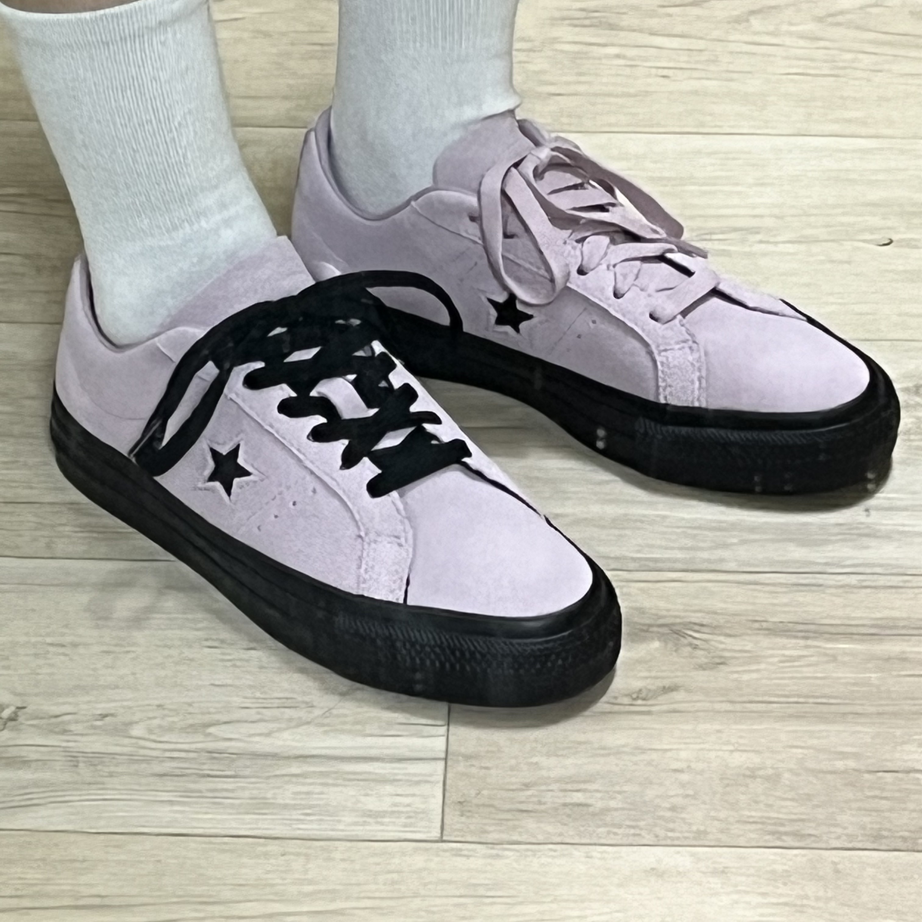 Converse One Star Pro Classic Suede Phantom Violet 착용 스타일