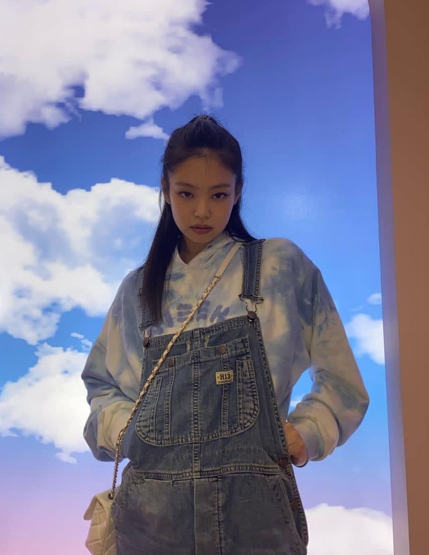 Human Made Denim Overalls Indigo, Supreme Cargo Denim Overalls Washed Blue - 22FW 착용 스타일 - 5